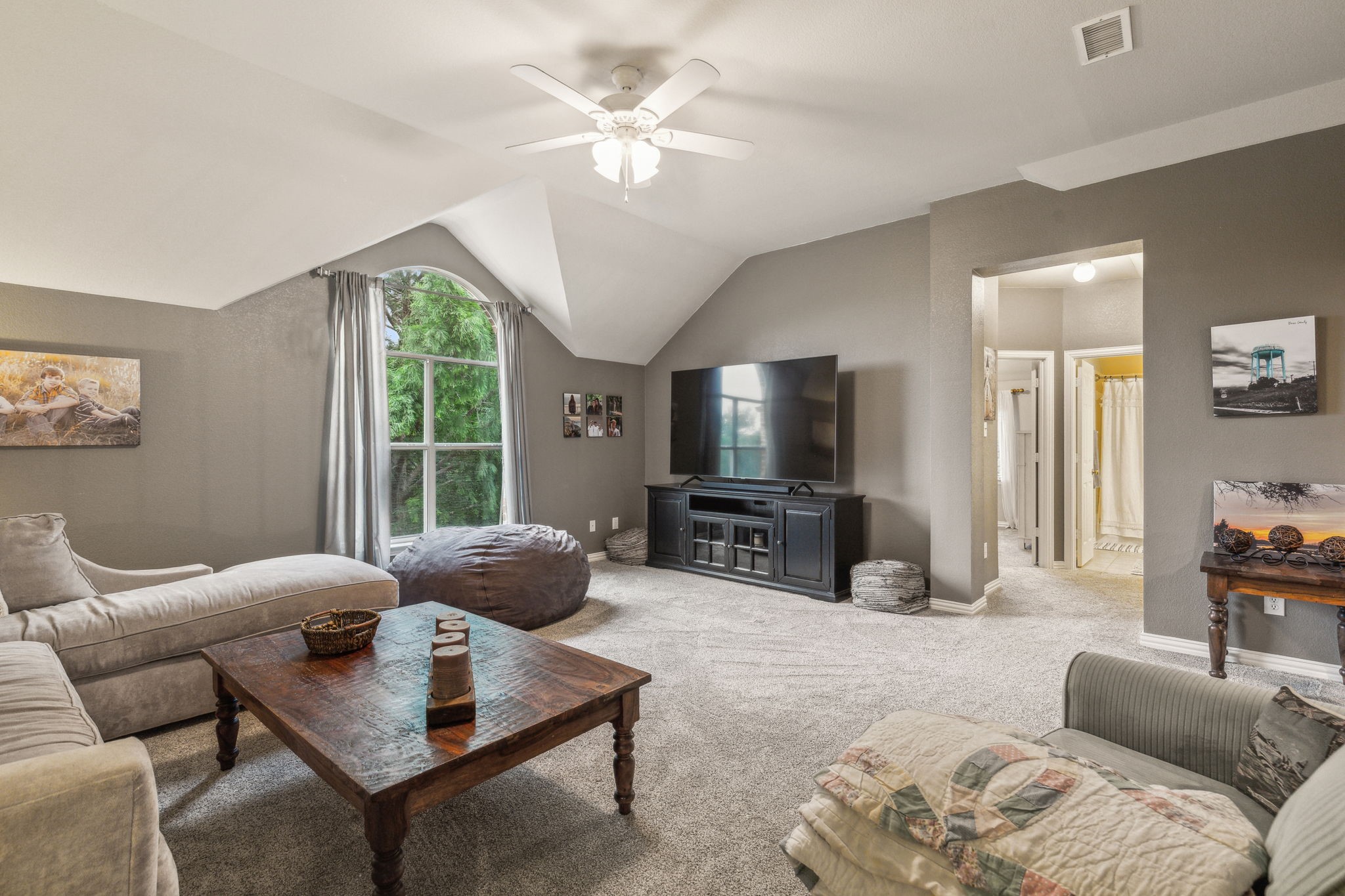 2005 Lake Forest Drive