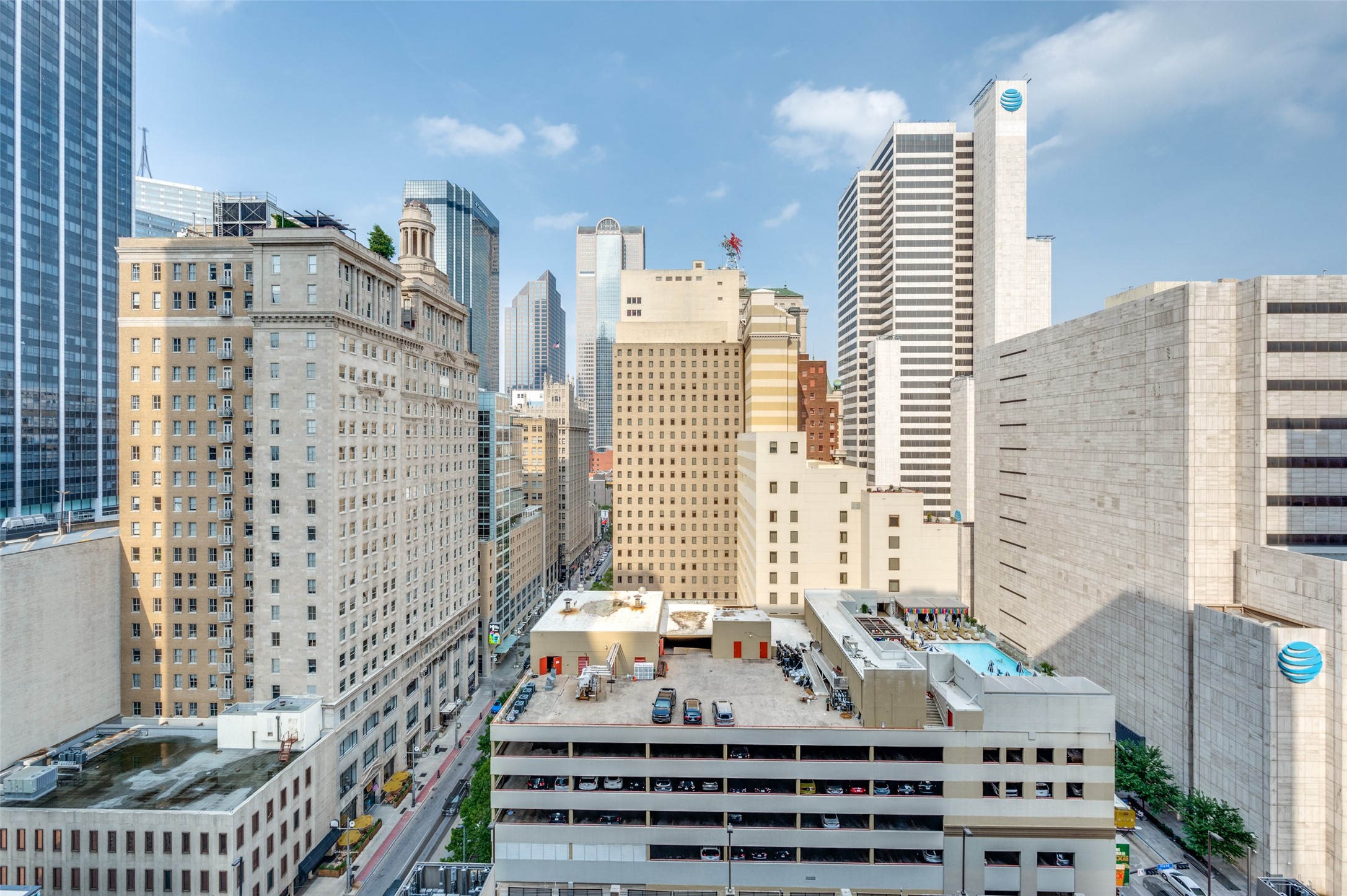 1200 Main Street 1410