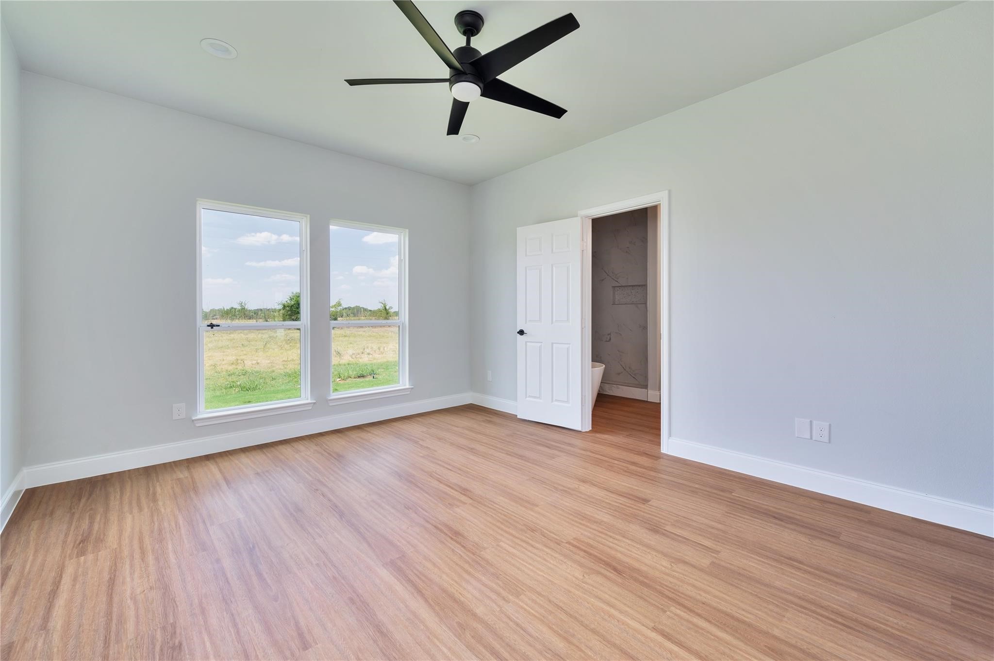 27 Private Road 1262