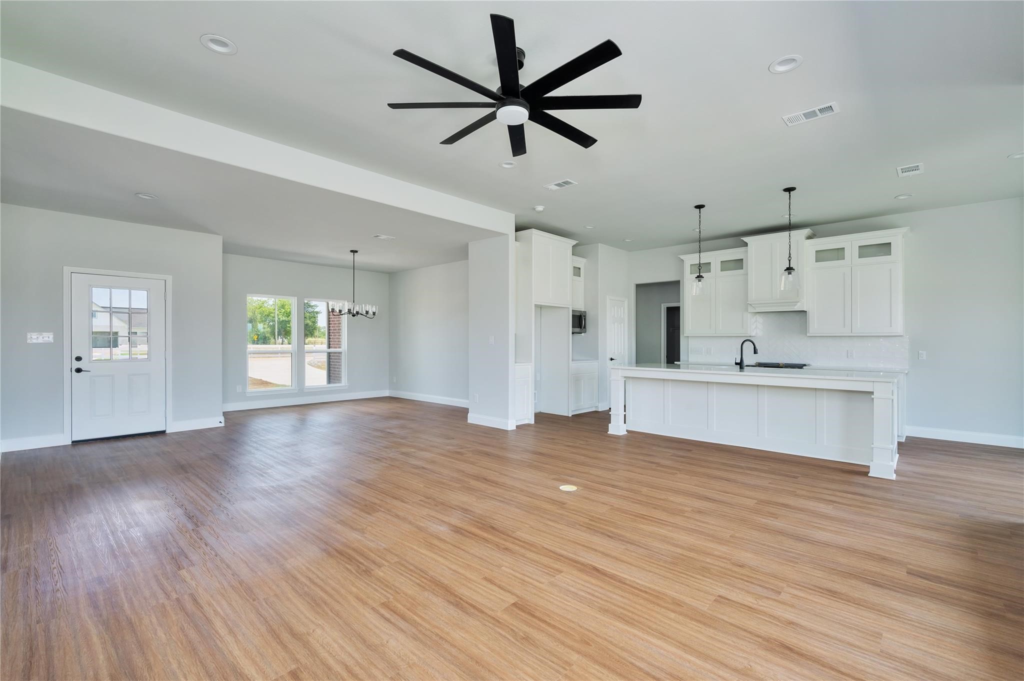 27 Private Road 1262