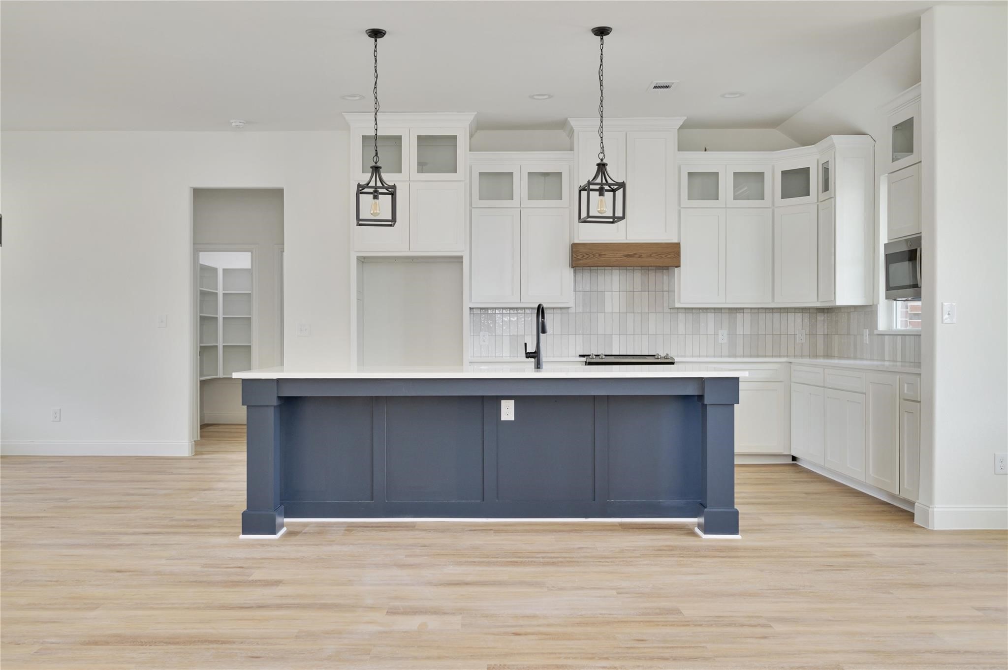 40 Private Road 1264
