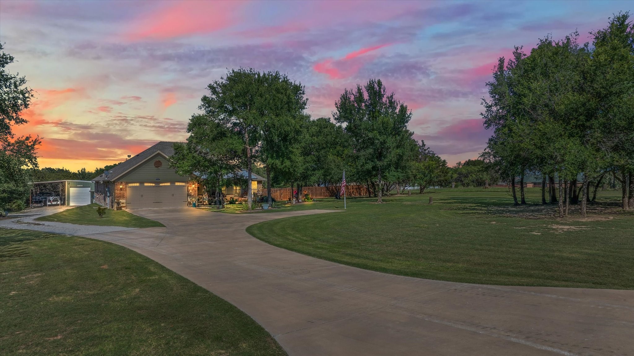 4105 Country Lane
