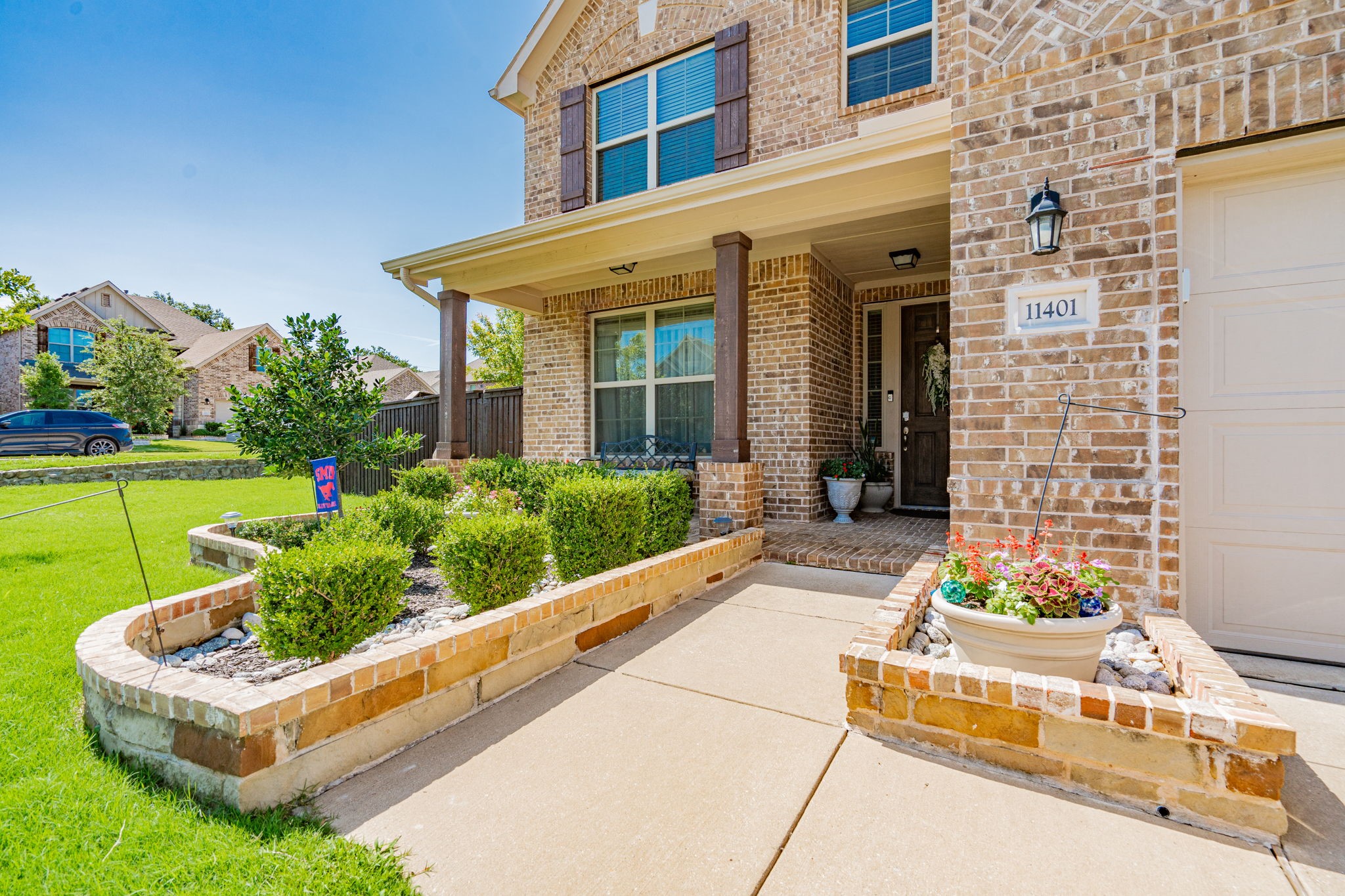 11401 Morrow Lane
