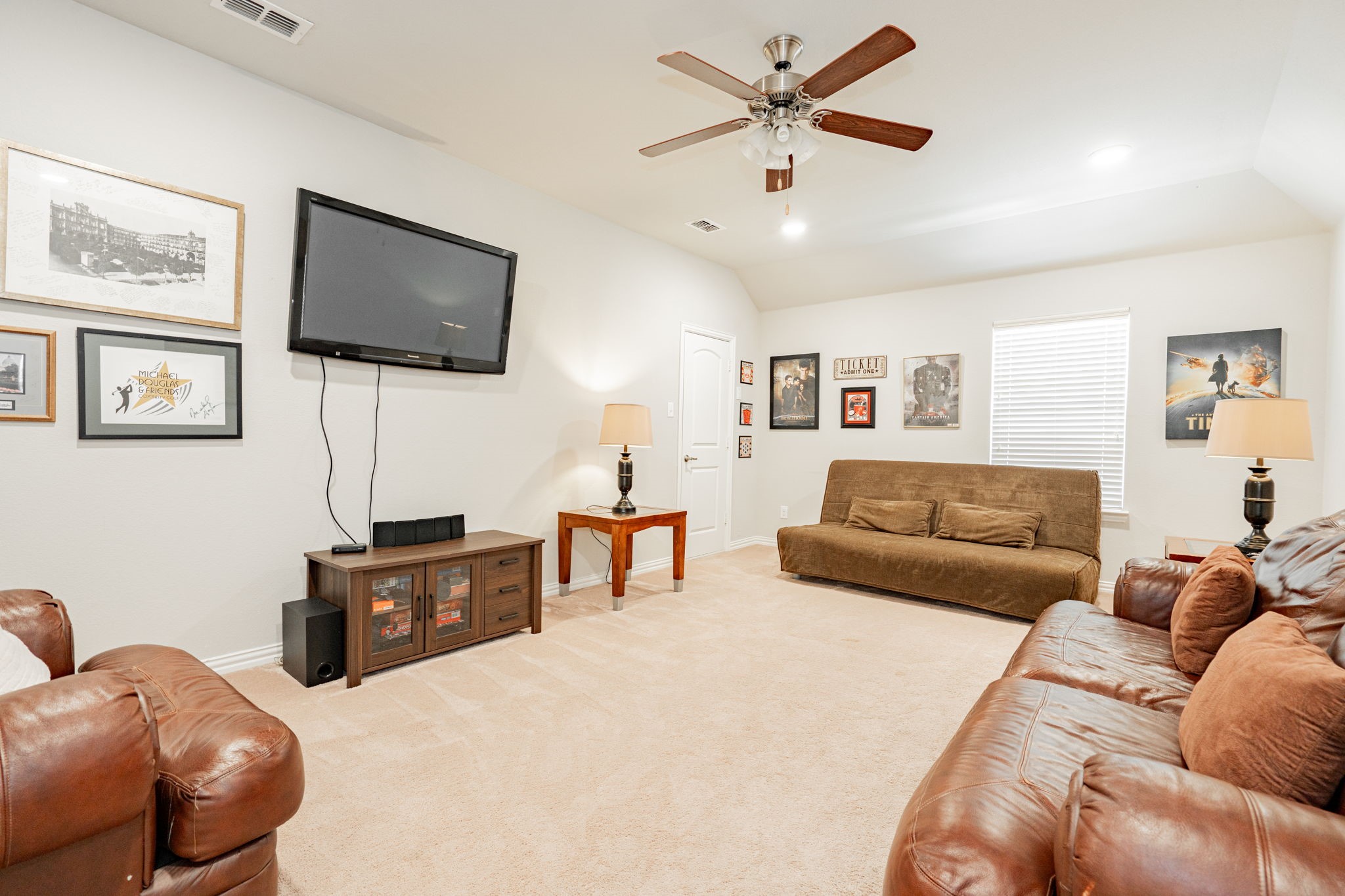 11401 Morrow Lane