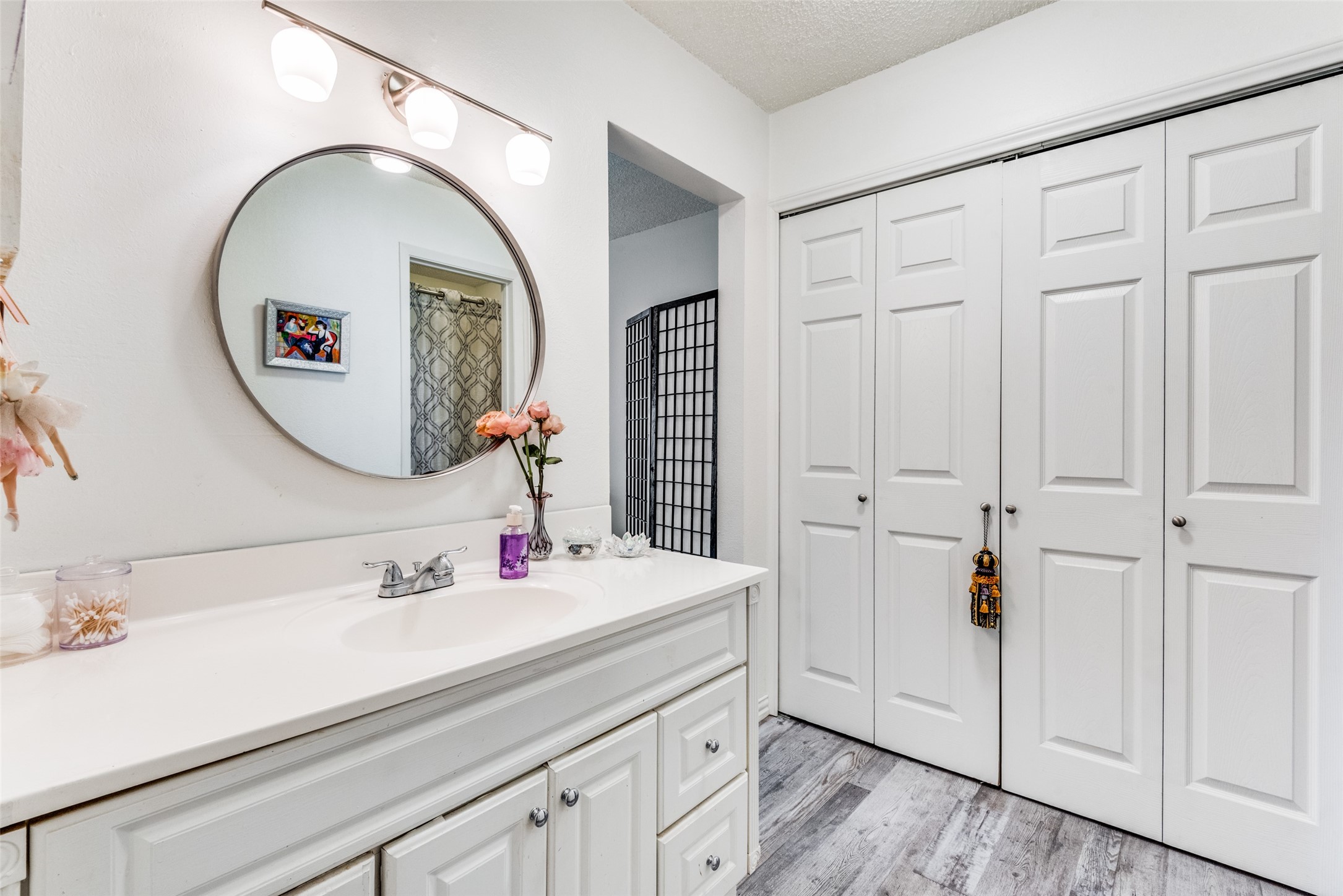 5981 Arapaho Road 1207