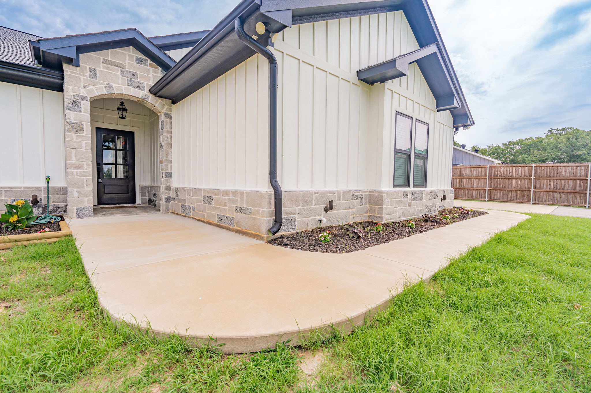 4477 County Road 4506