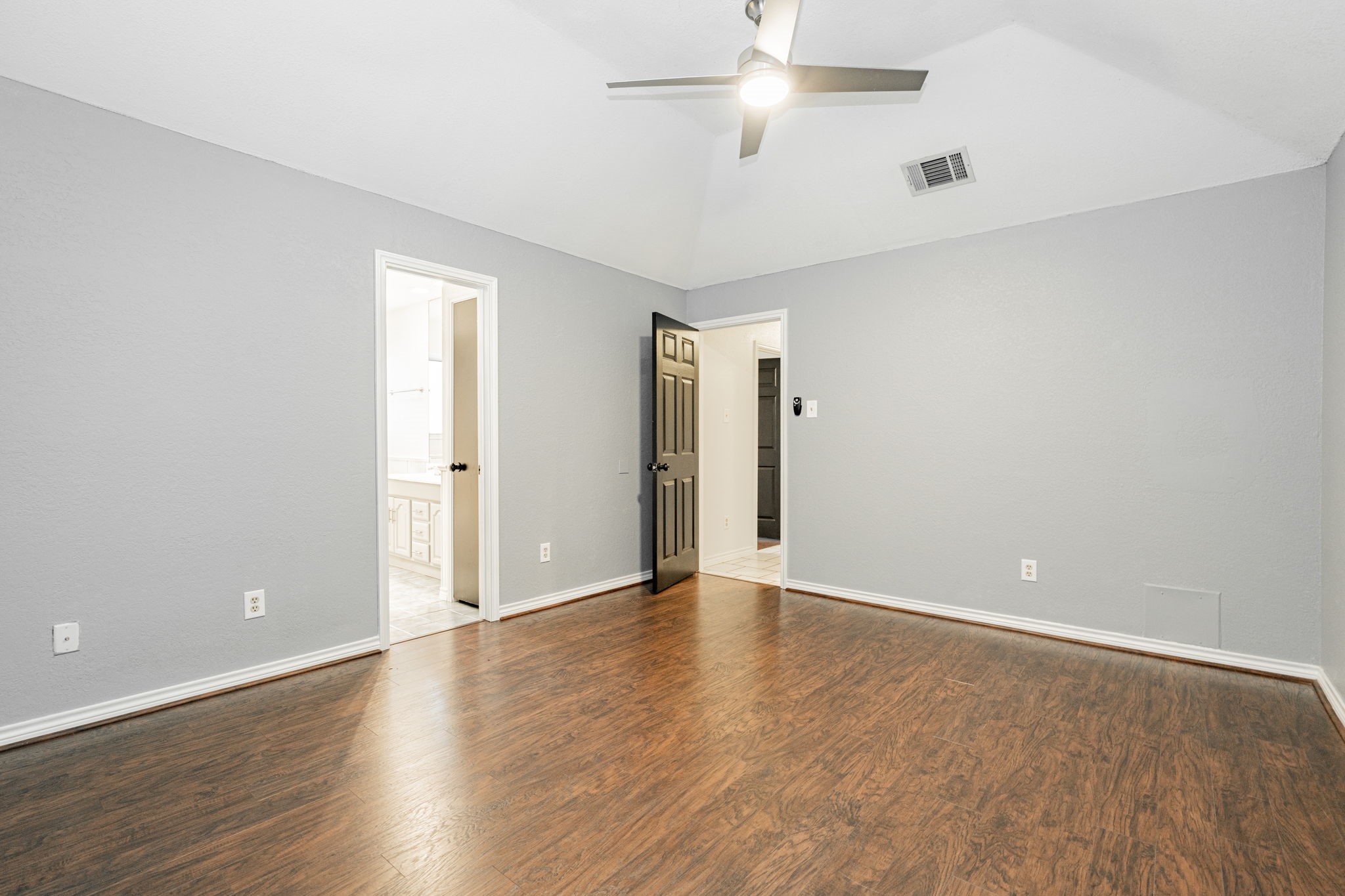 3701 Knights Bridge Drive