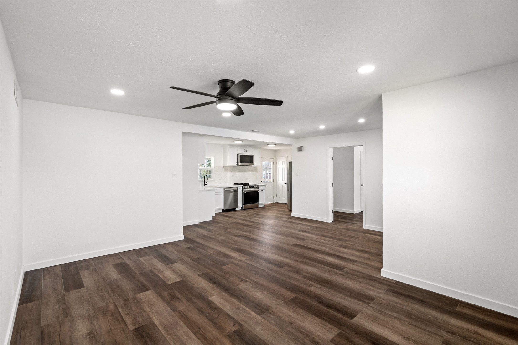 3304 Mayhew Drive