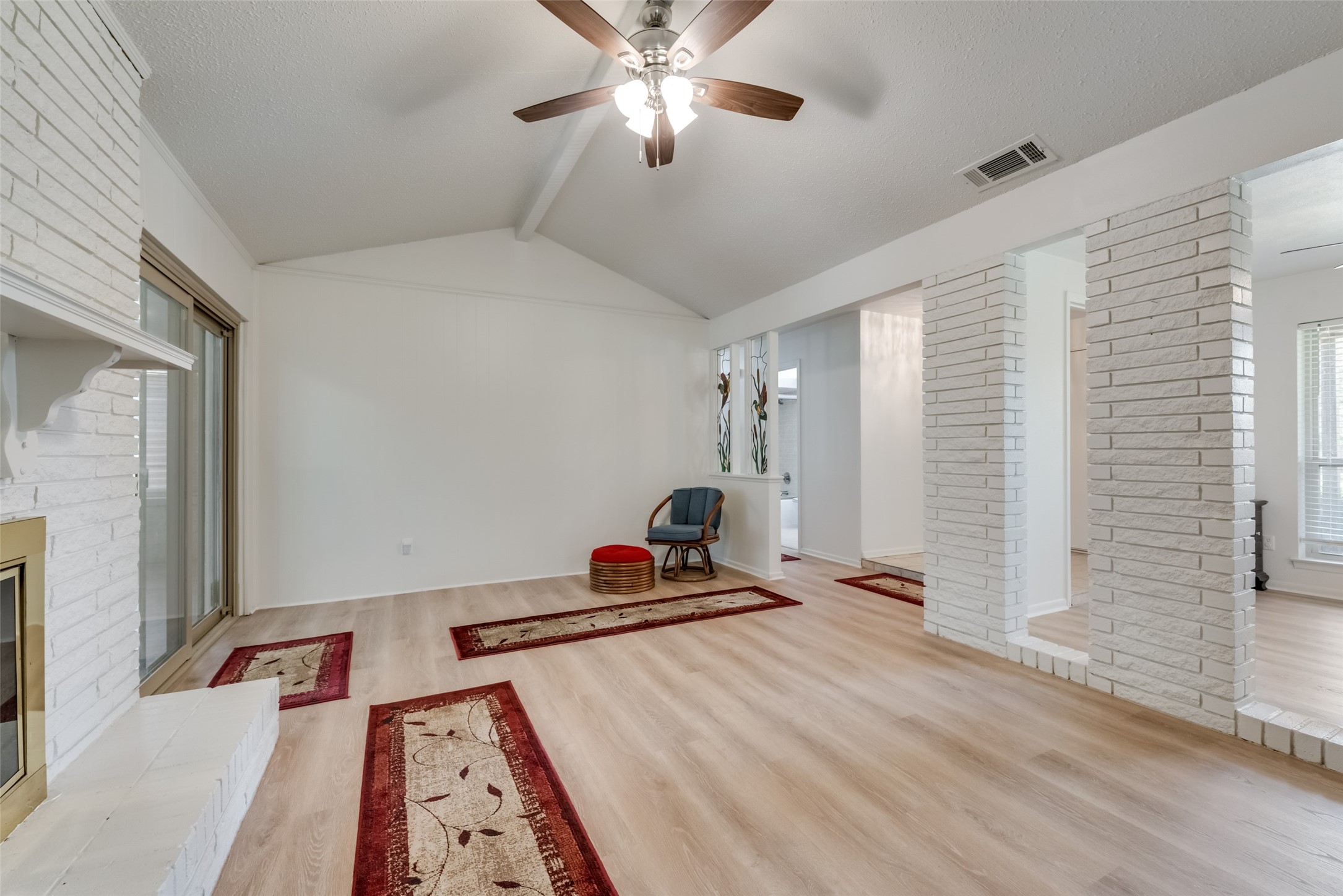 1215 Annapolis Drive