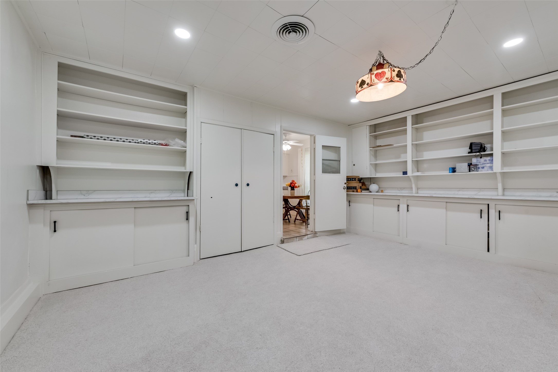 1215 Annapolis Drive