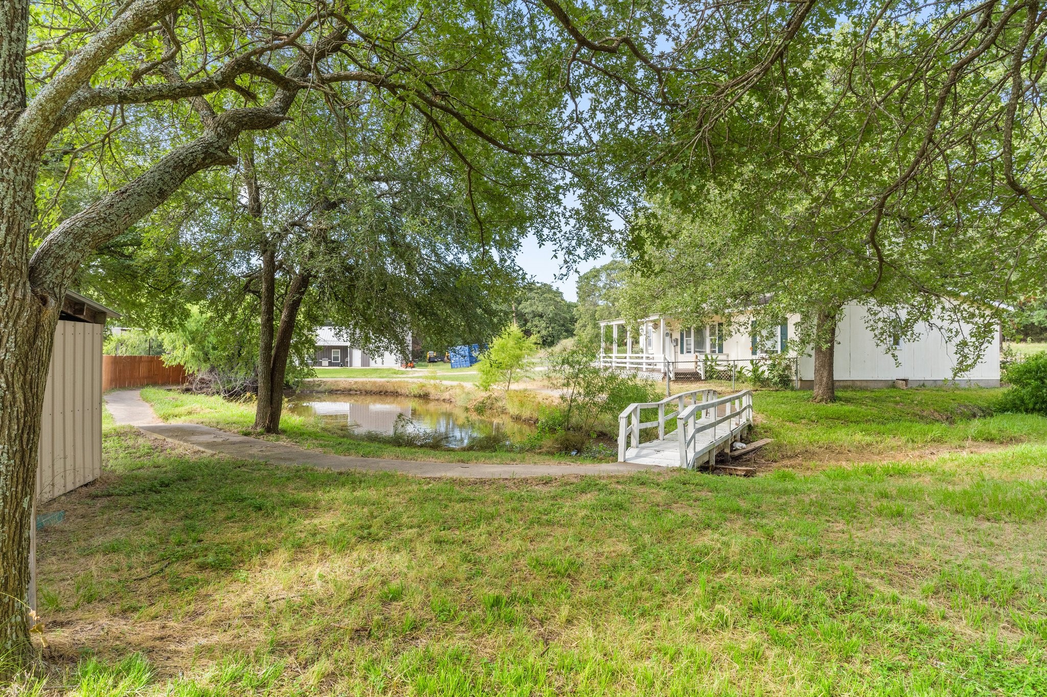 3005 Arnold Hills Road