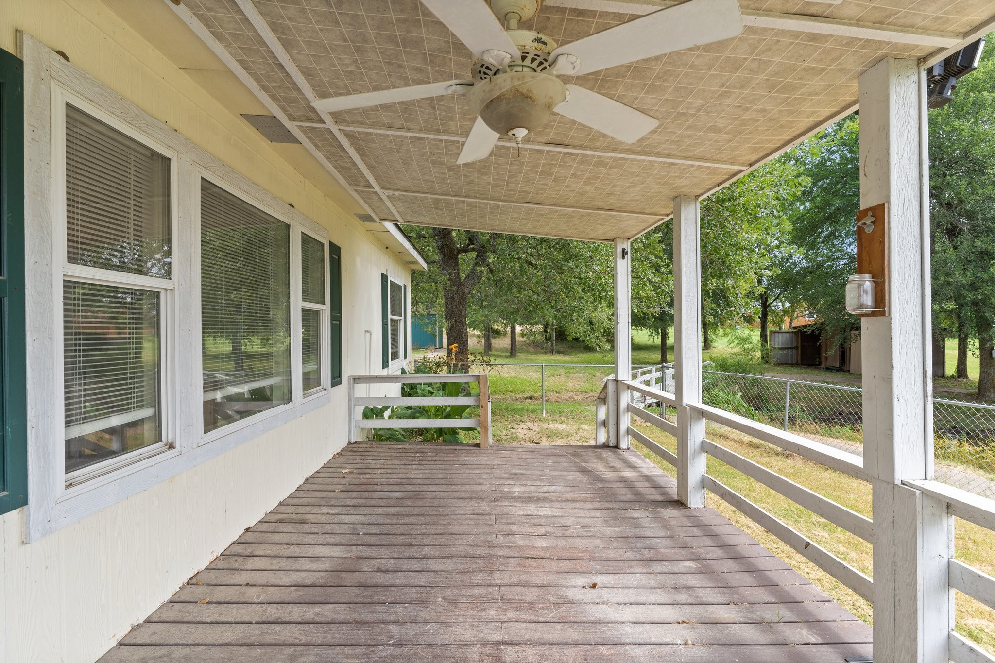 3005 Arnold Hills Road