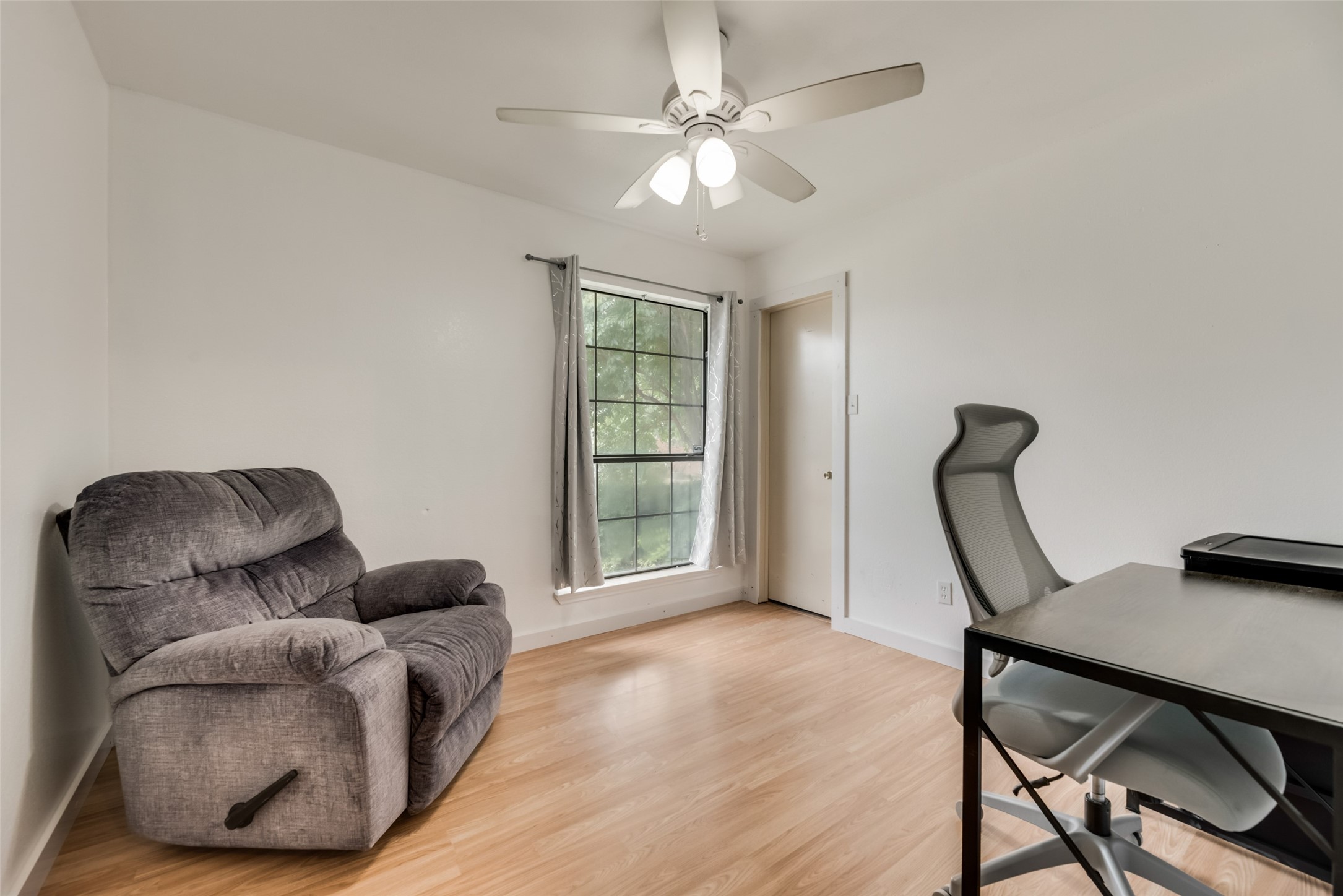 6936 Cedar Knoll Drive
