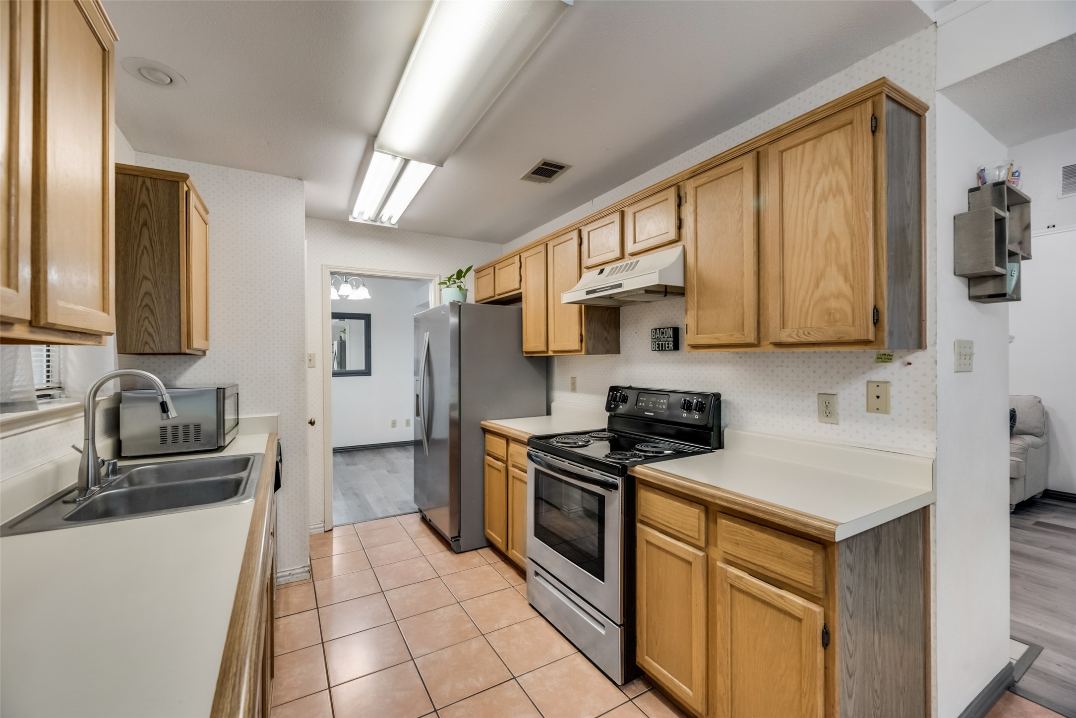 6936 Cedar Knoll Drive