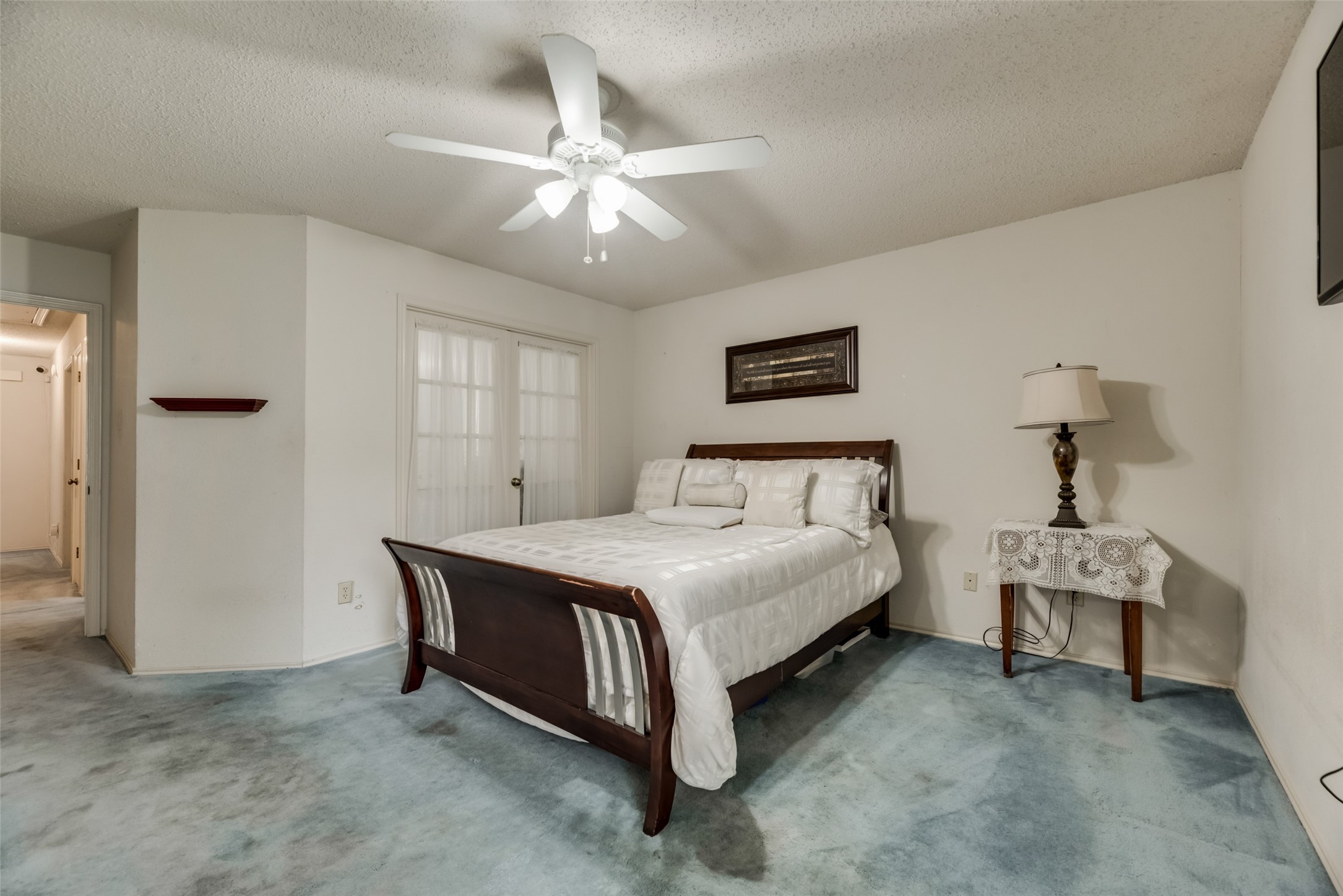6936 Cedar Knoll Drive