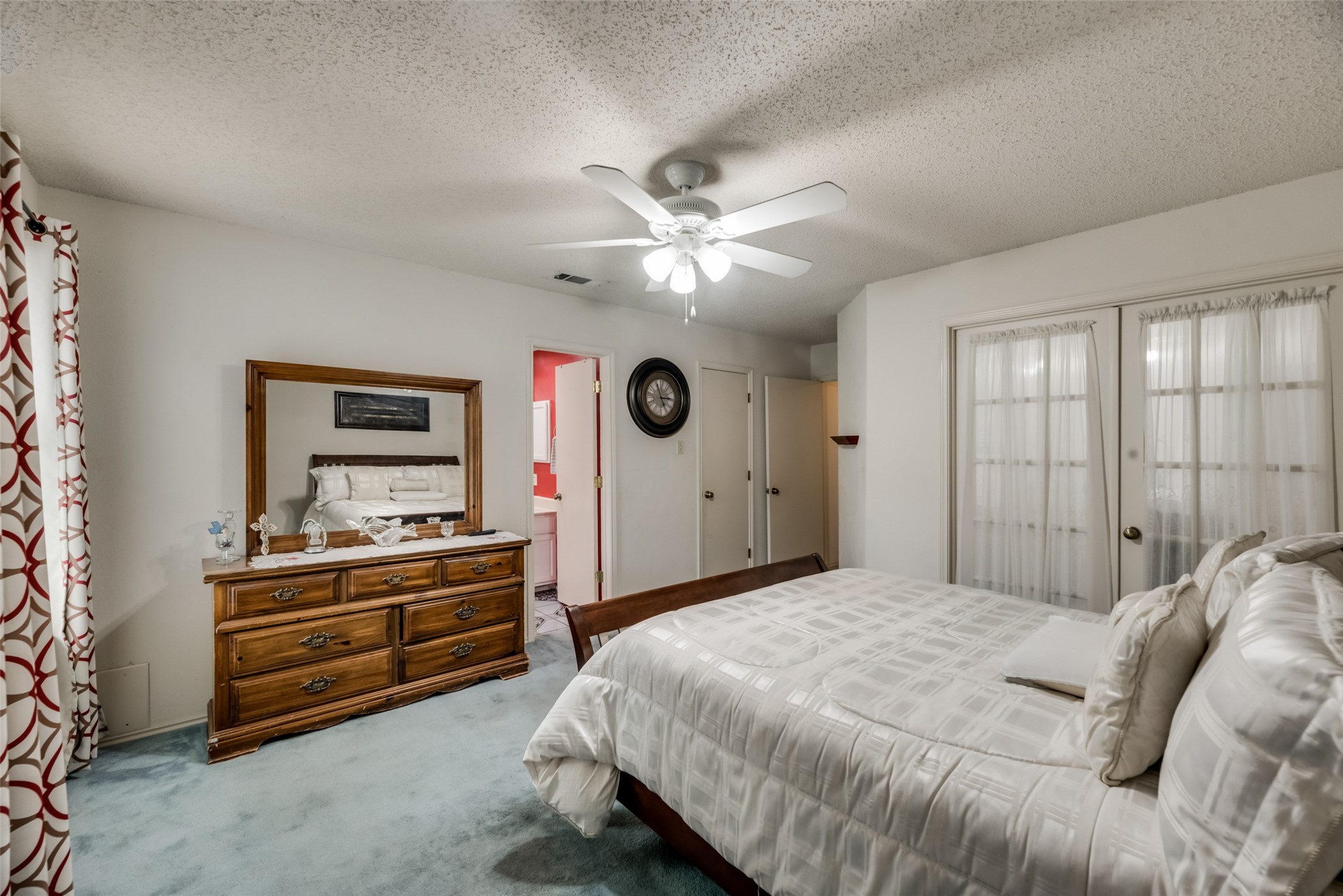 6936 Cedar Knoll Drive