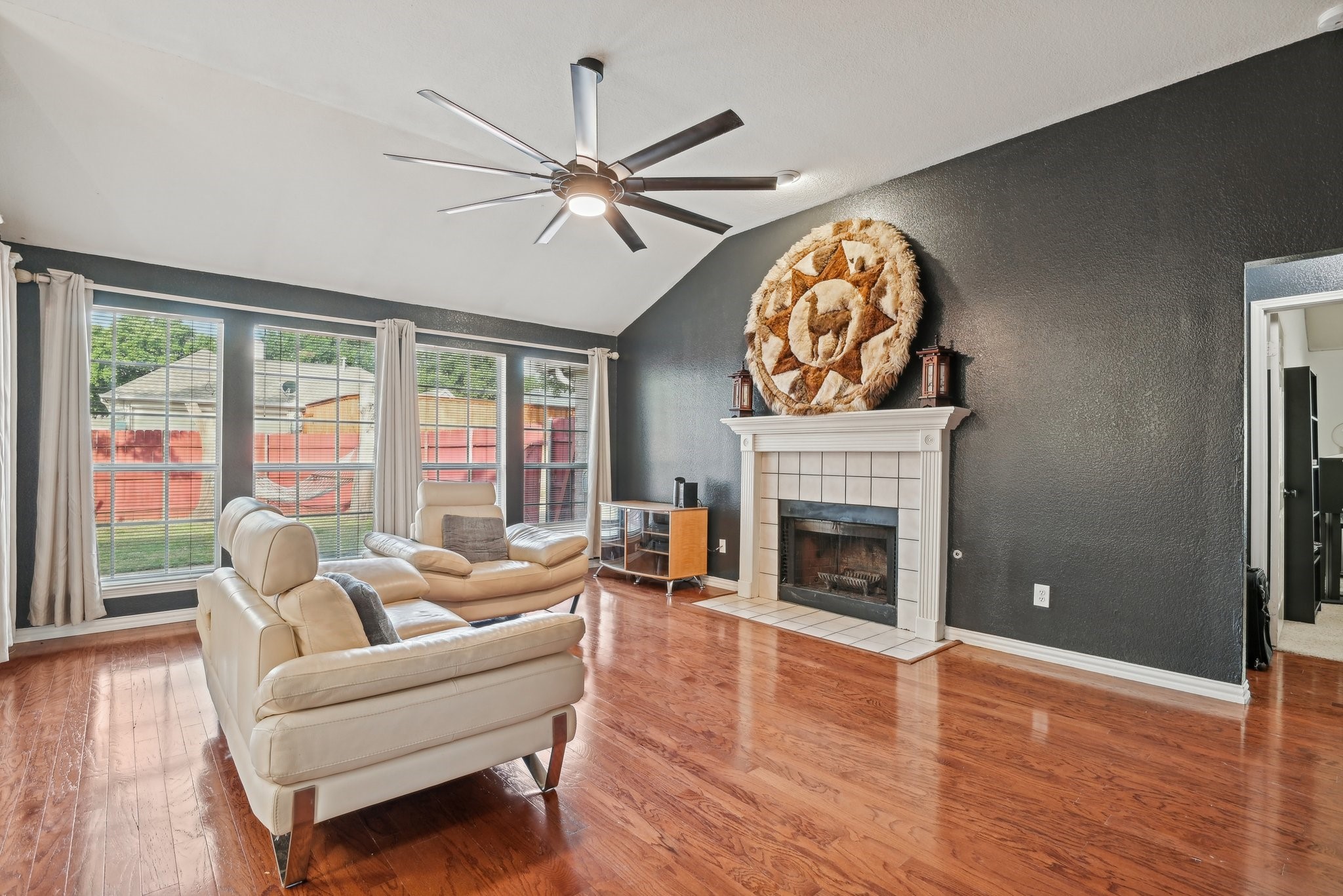 708 Summit Ridge