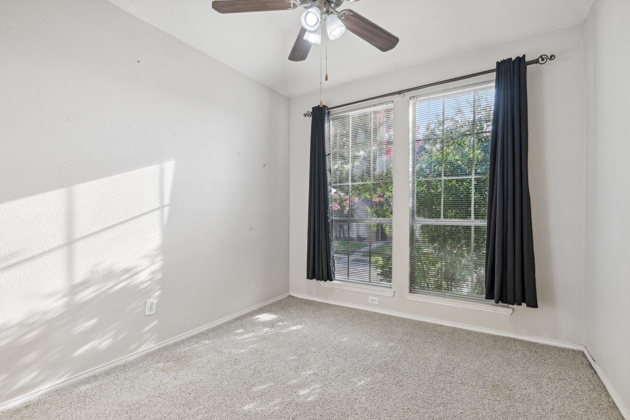 708 Summit Ridge