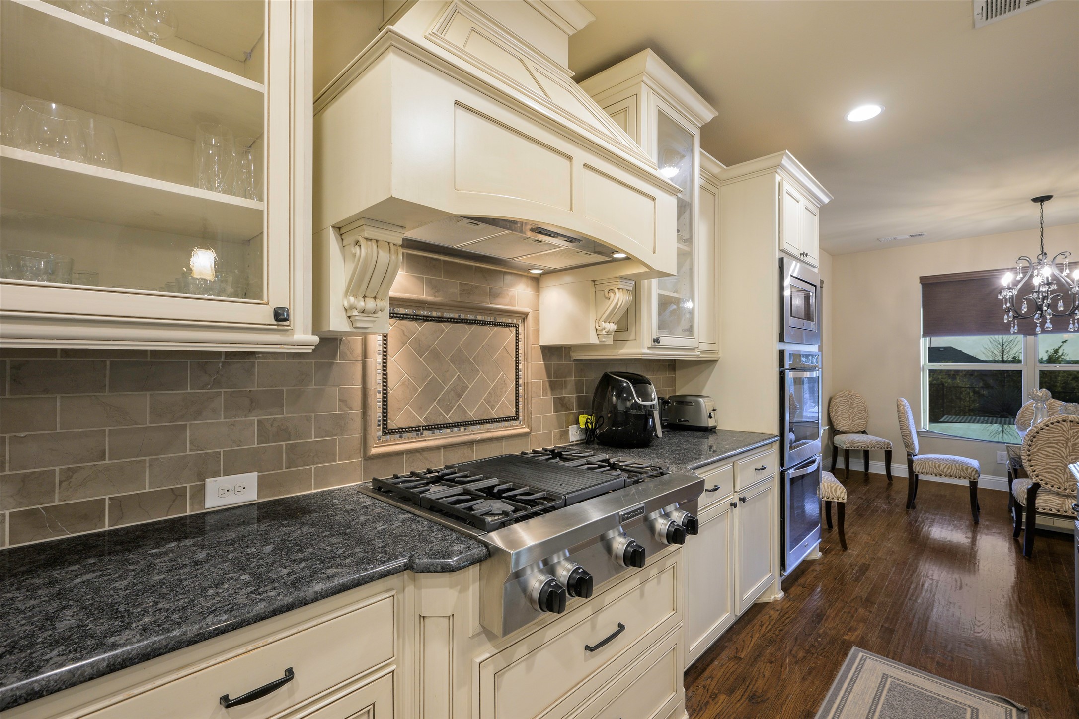 6417 Tuckers Place