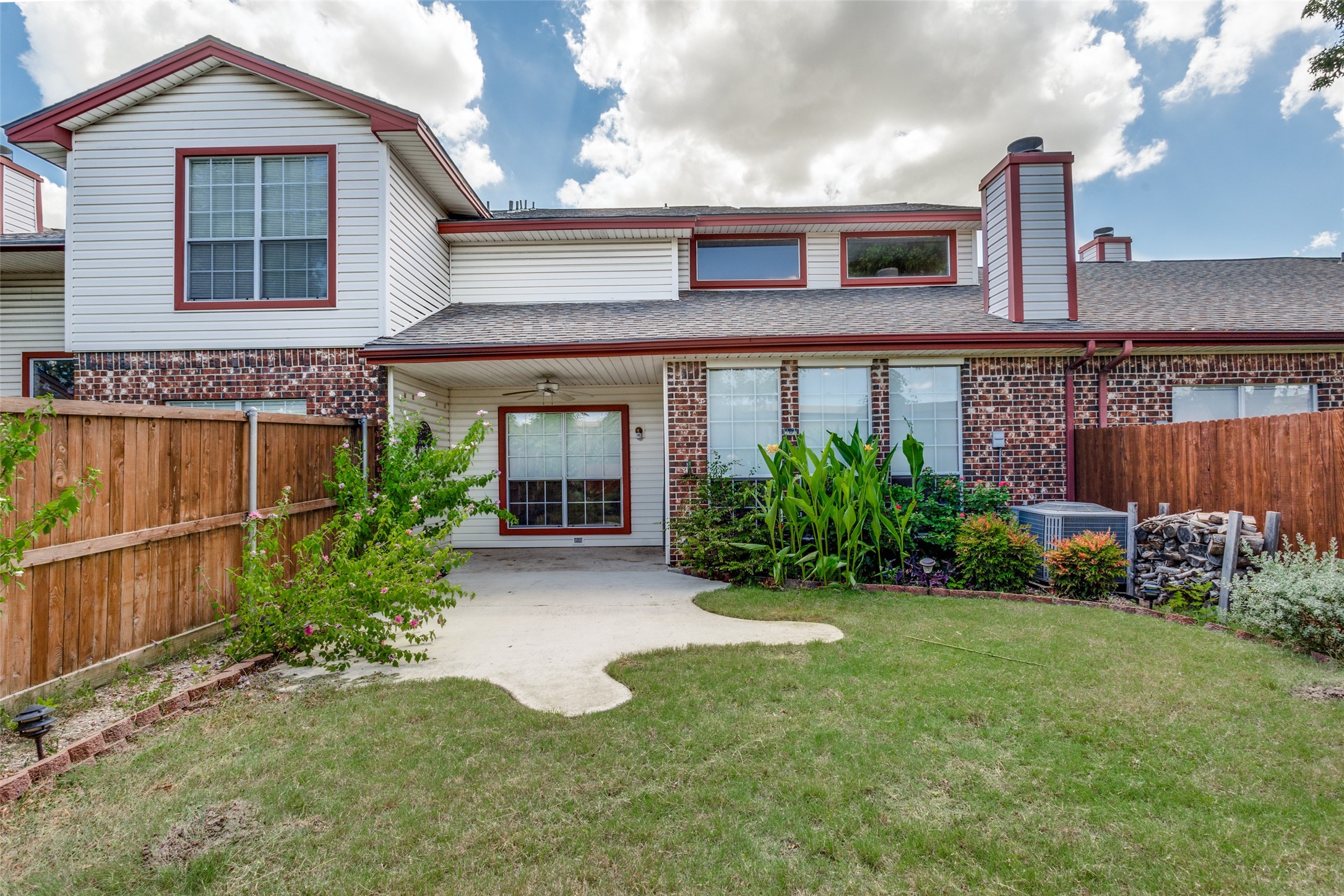 2990 Crystal Springs Lane
