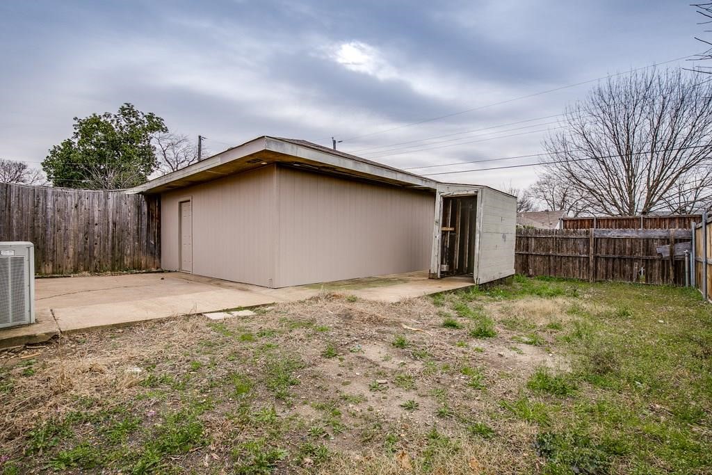 12805 Pandora Drive
