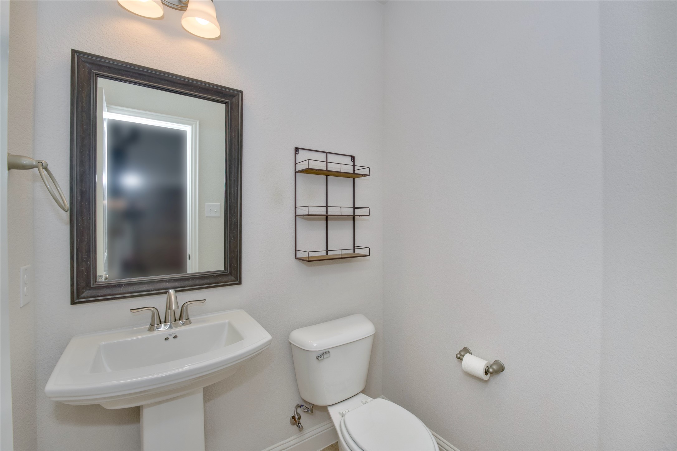 420 Wiltshire Boulevard