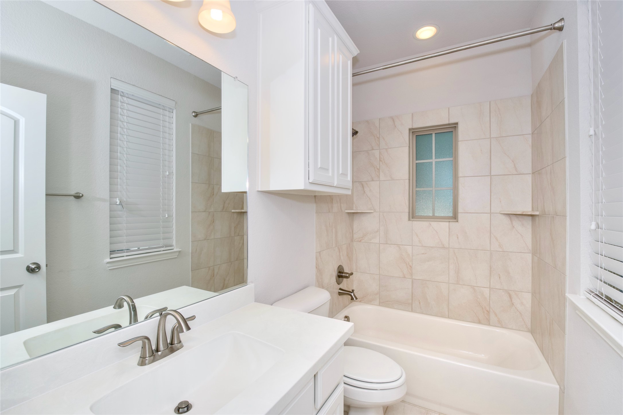 420 Wiltshire Boulevard