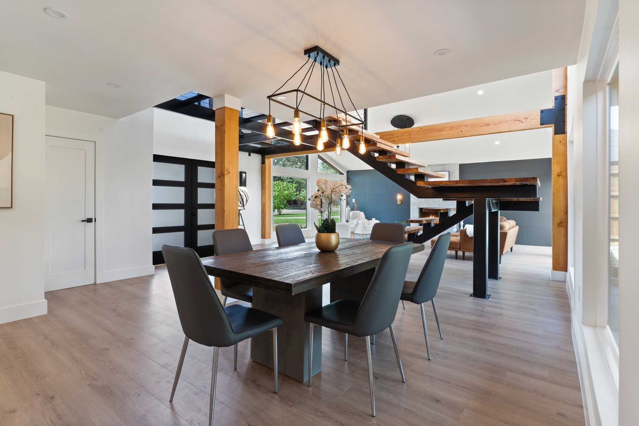 3046 Kinkaid Drive