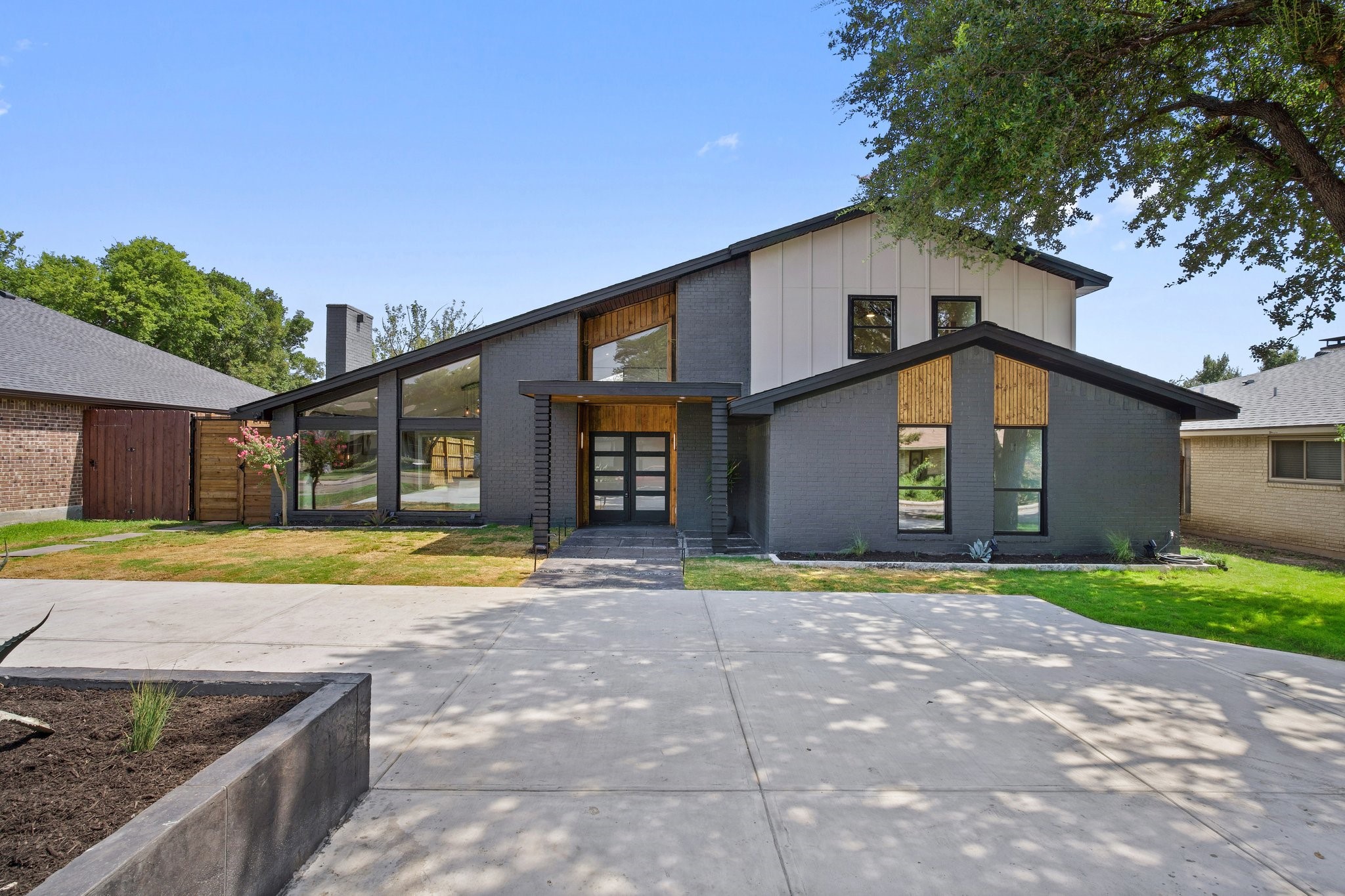 3046 Kinkaid Drive