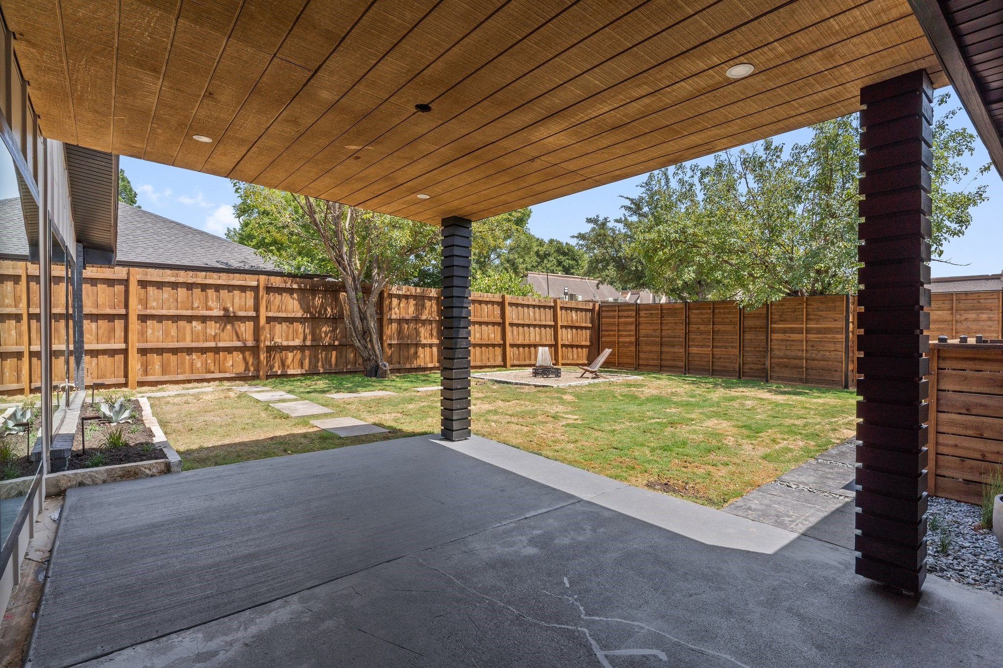 3046 Kinkaid Drive