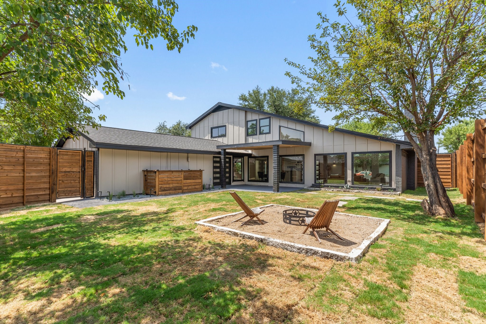 3046 Kinkaid Drive