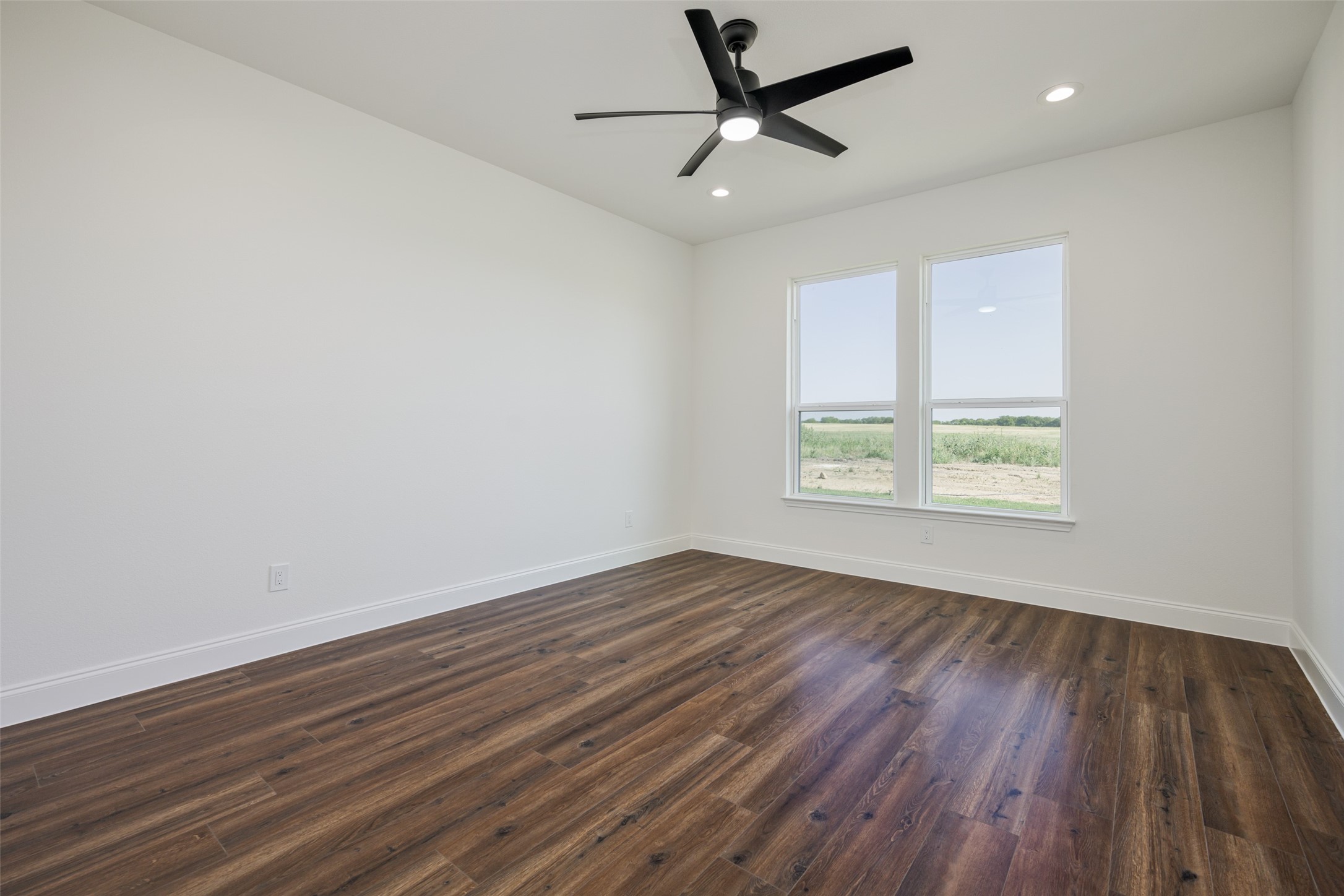 6384 County Road 3208