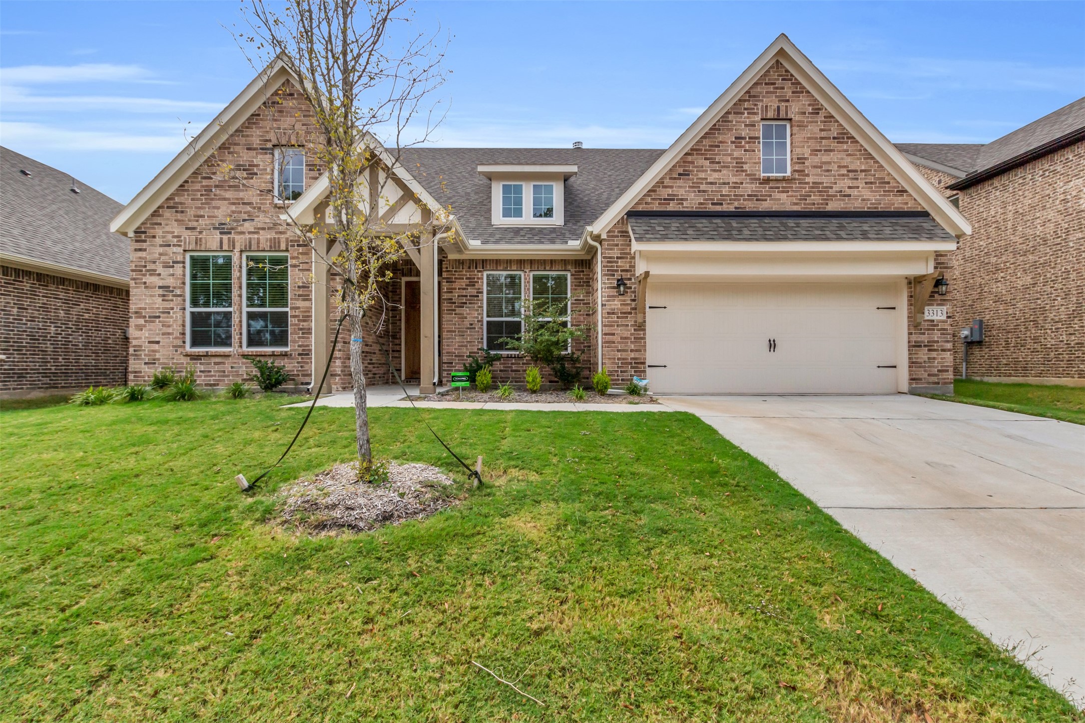 3313 Bentley Trail