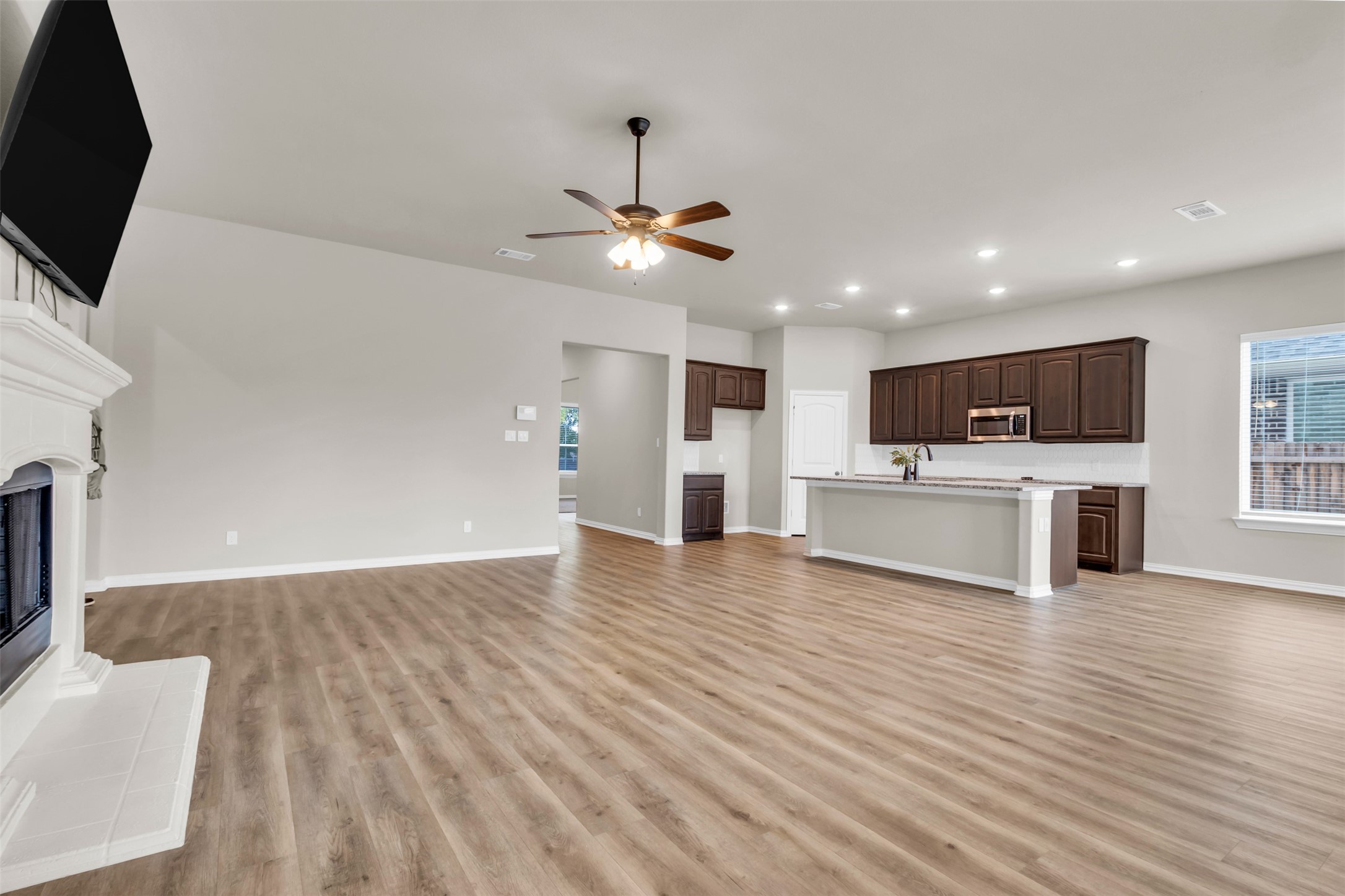 3313 Bentley Trail