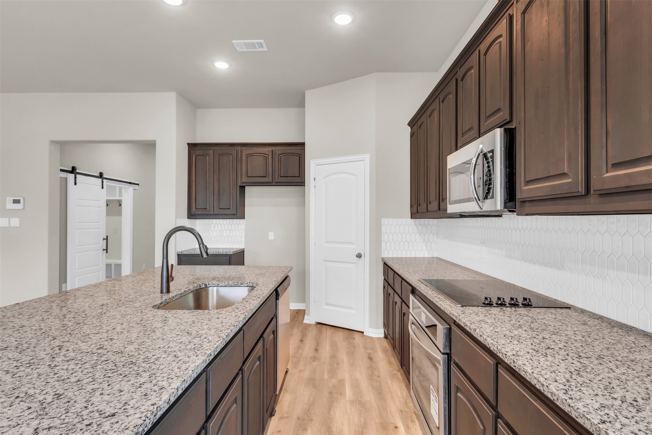 3313 Bentley Trail