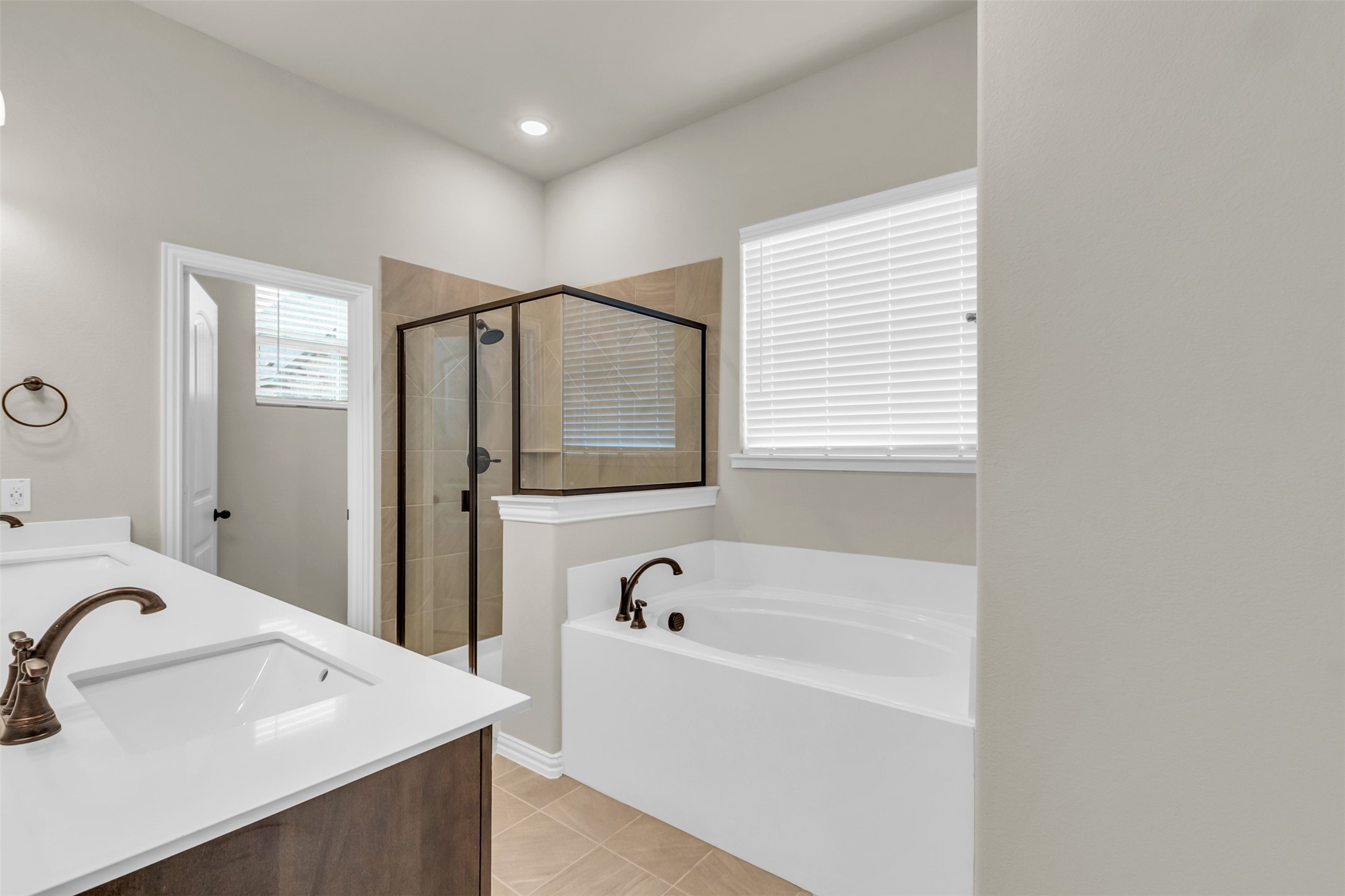 3313 Bentley Trail