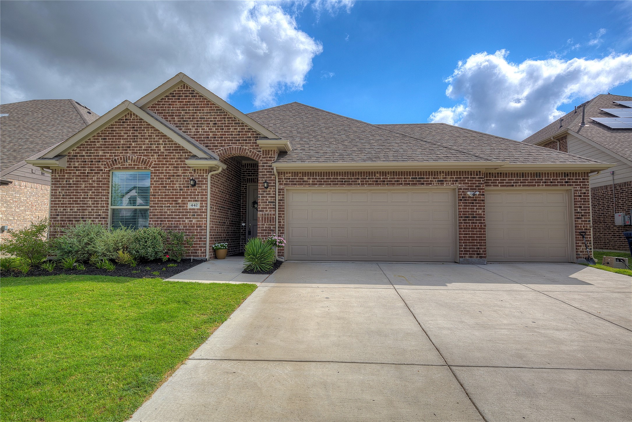 442 Ardsley Lane