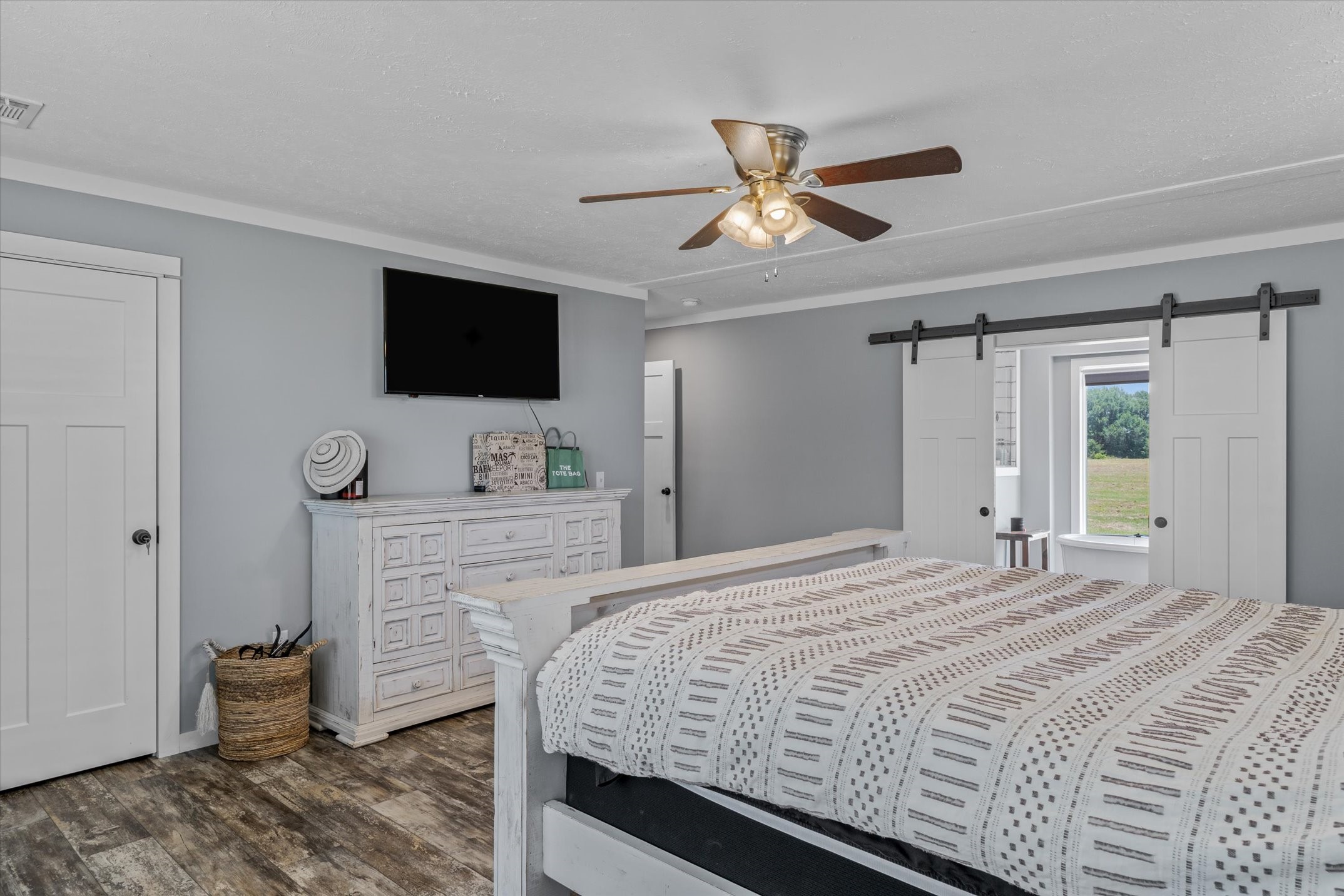 1897 Vz County Road 2404
