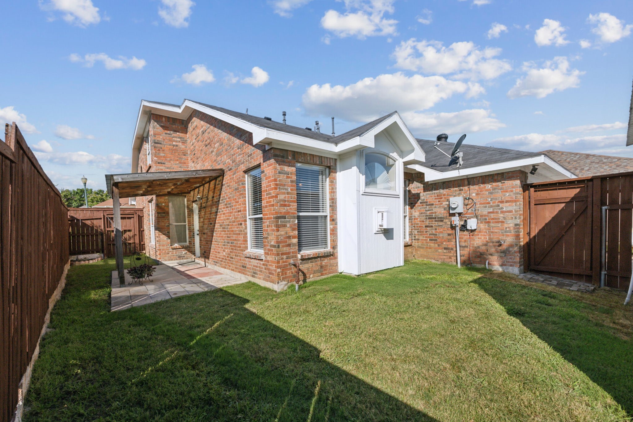 4520 Shadowridge Drive