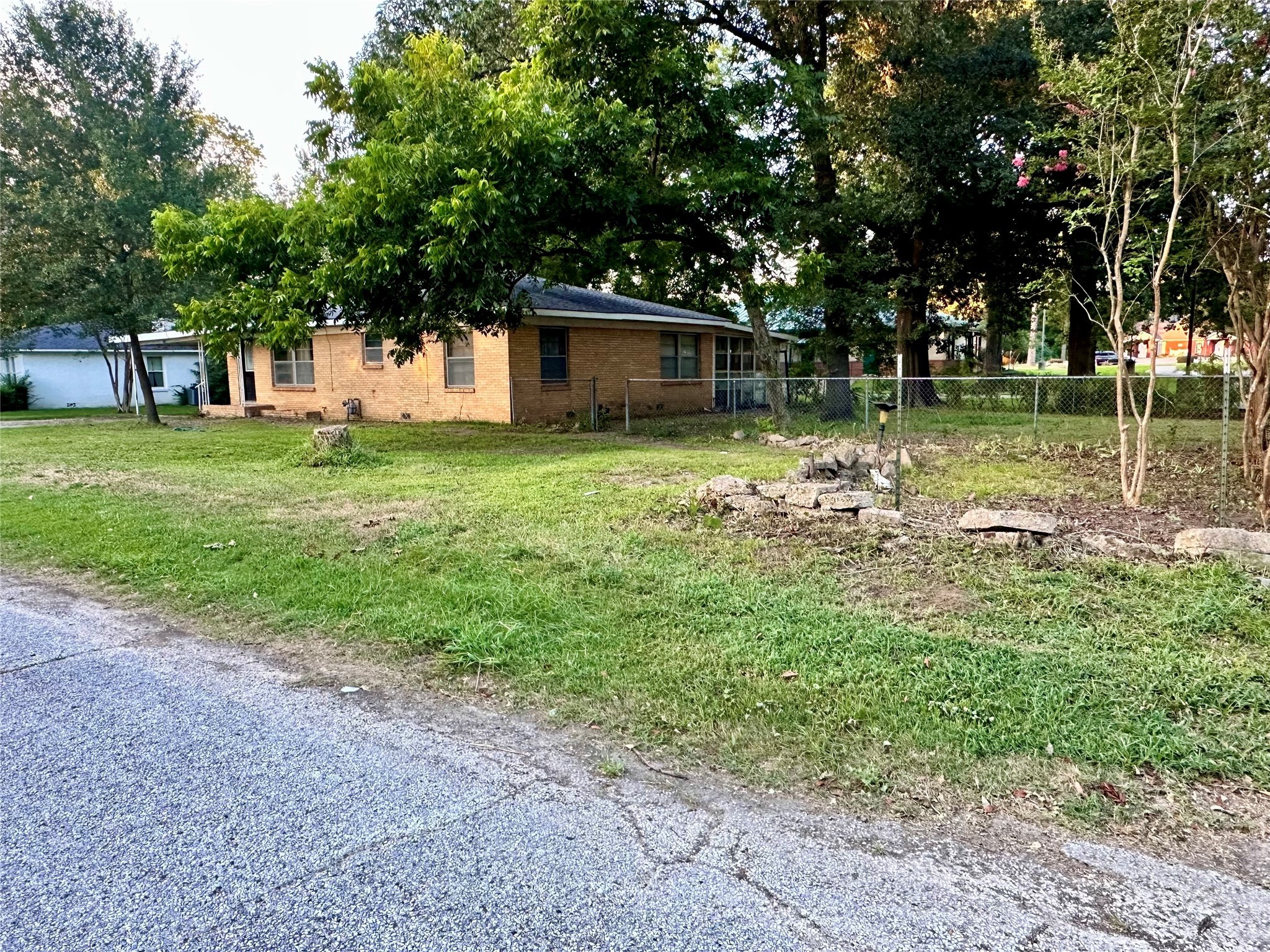 807 Maryland Drive