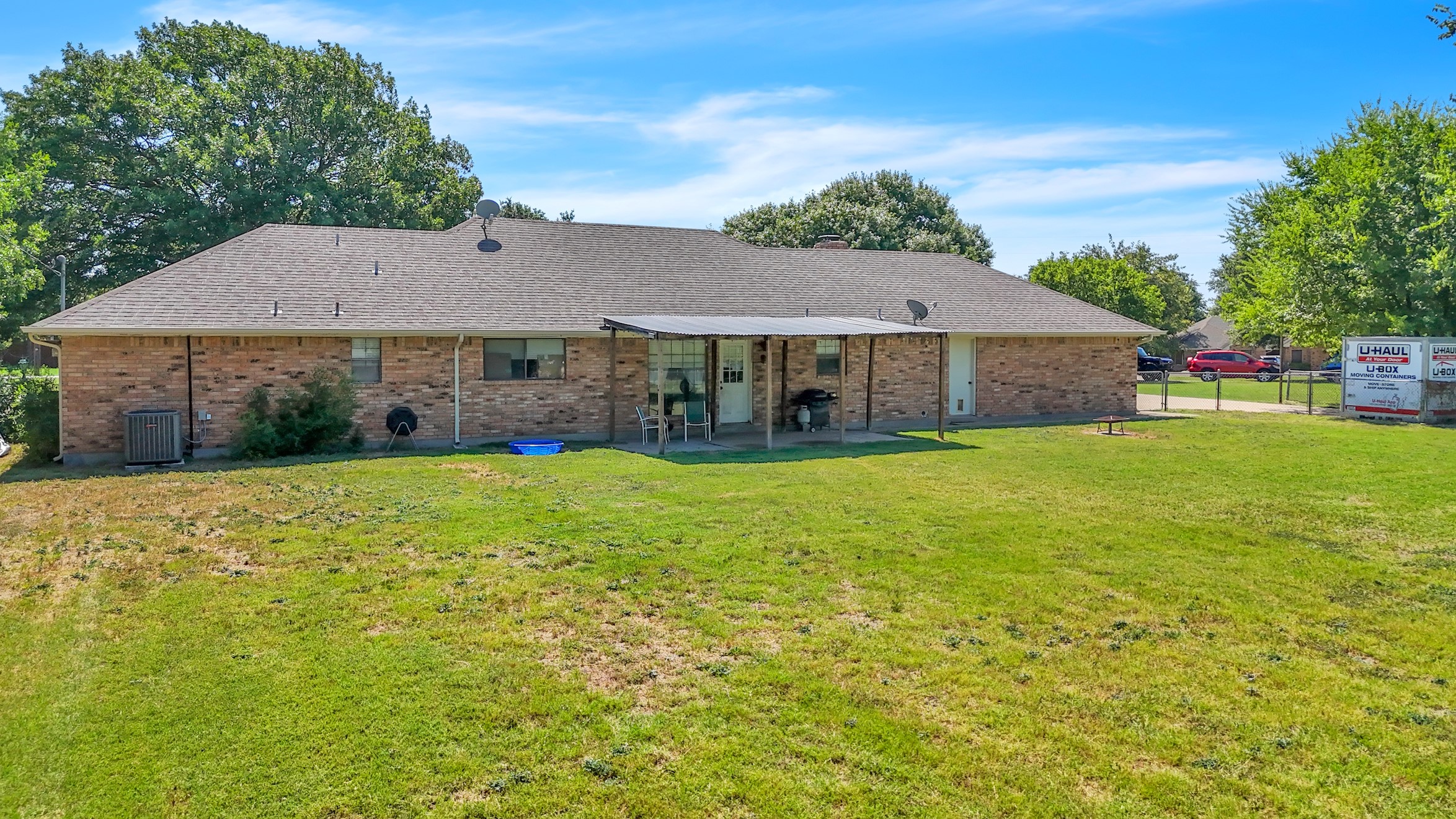 907 Rock Creek Drive