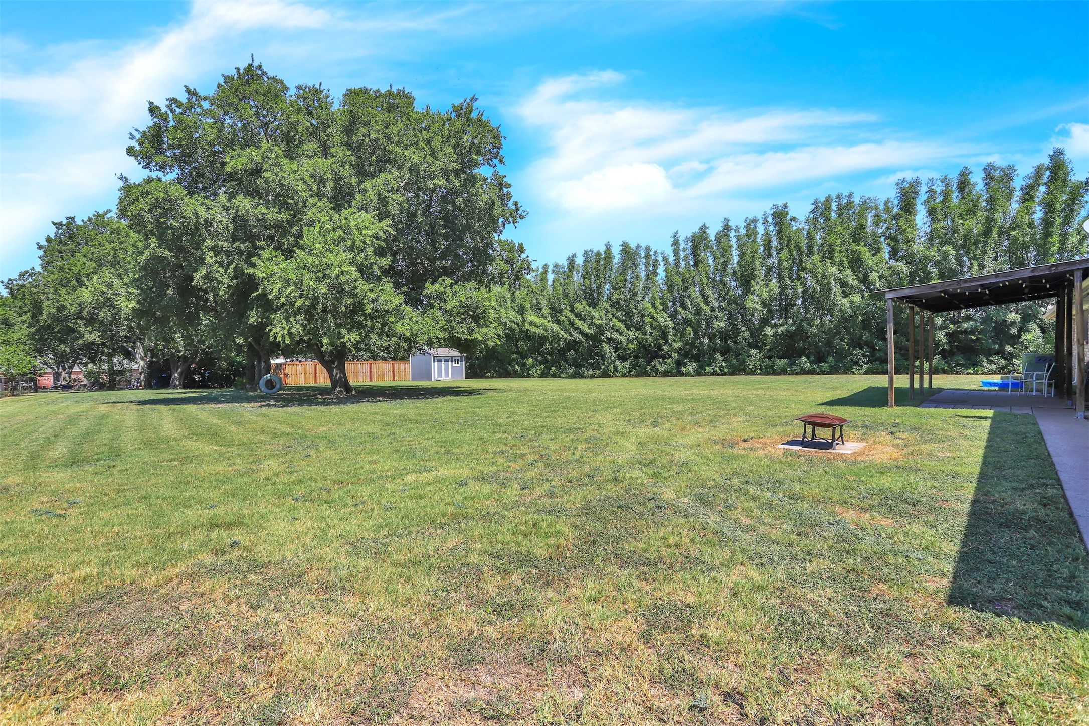 907 Rock Creek Drive