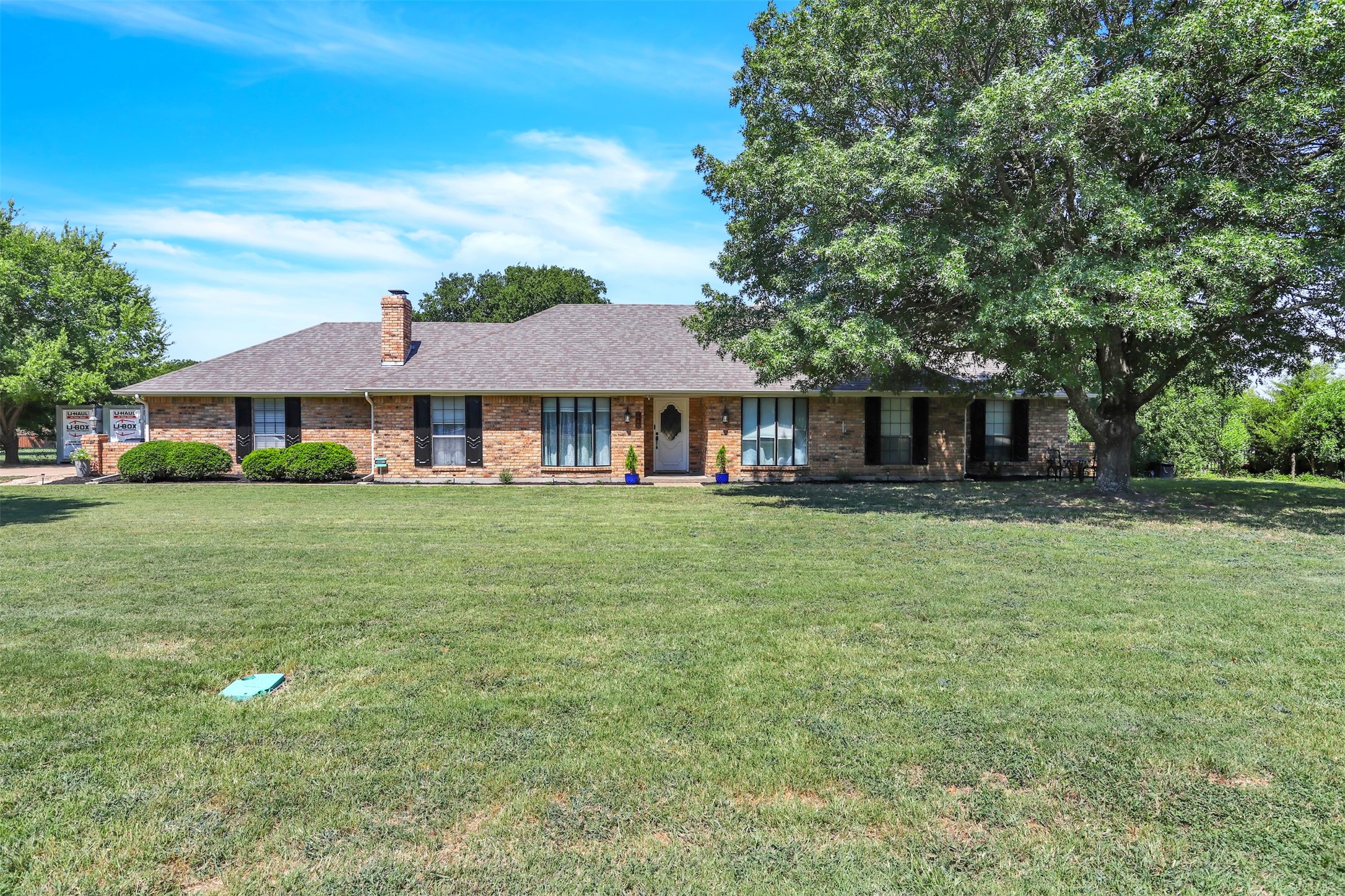 907 Rock Creek Drive