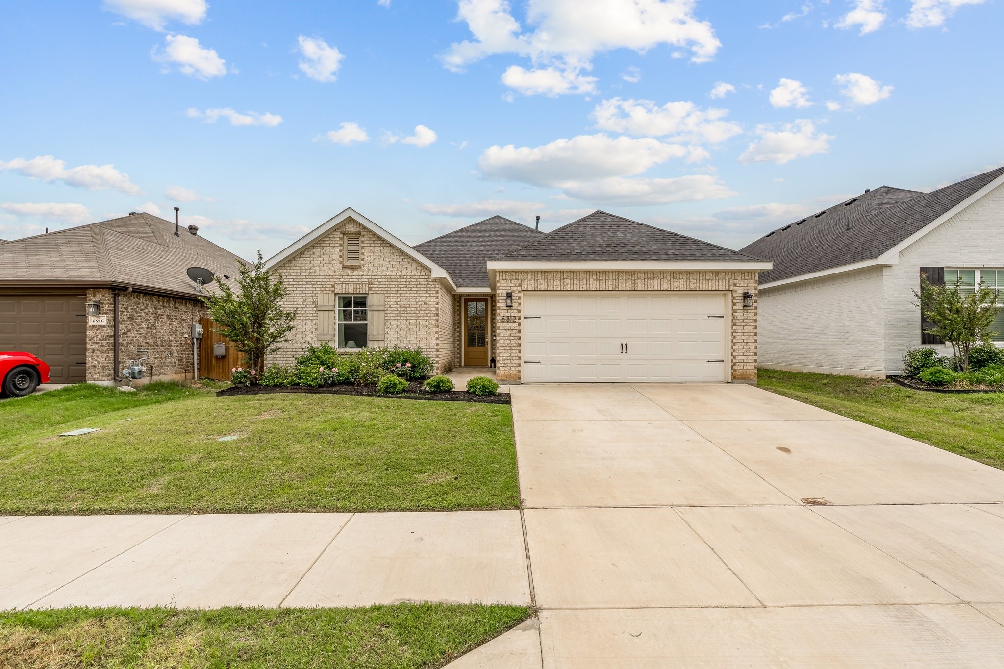 6312 Red Cliff Drive