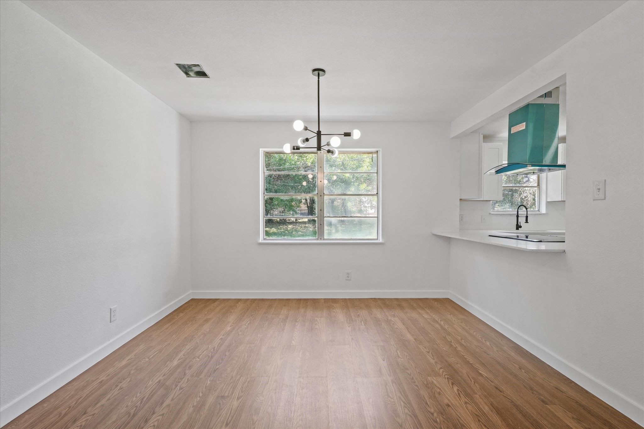 824 Penguin Drive