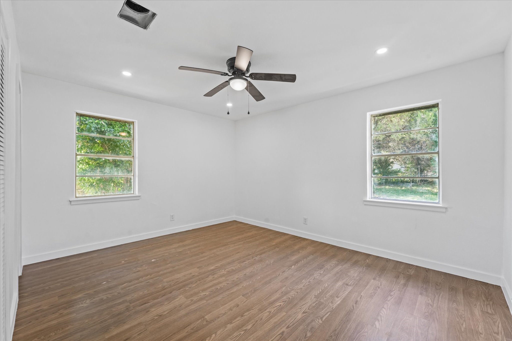 824 Penguin Drive