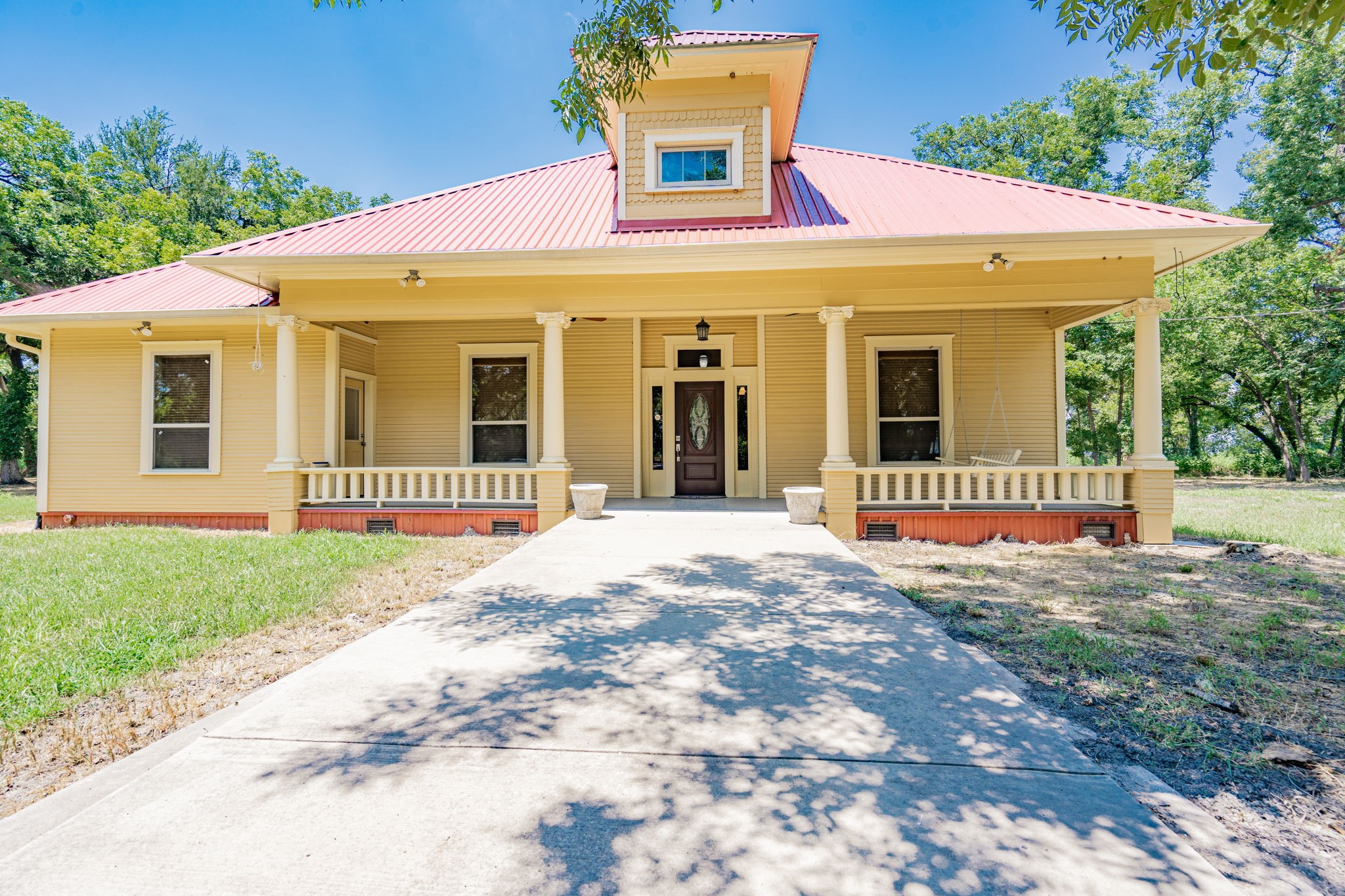 577 Trumbull Road