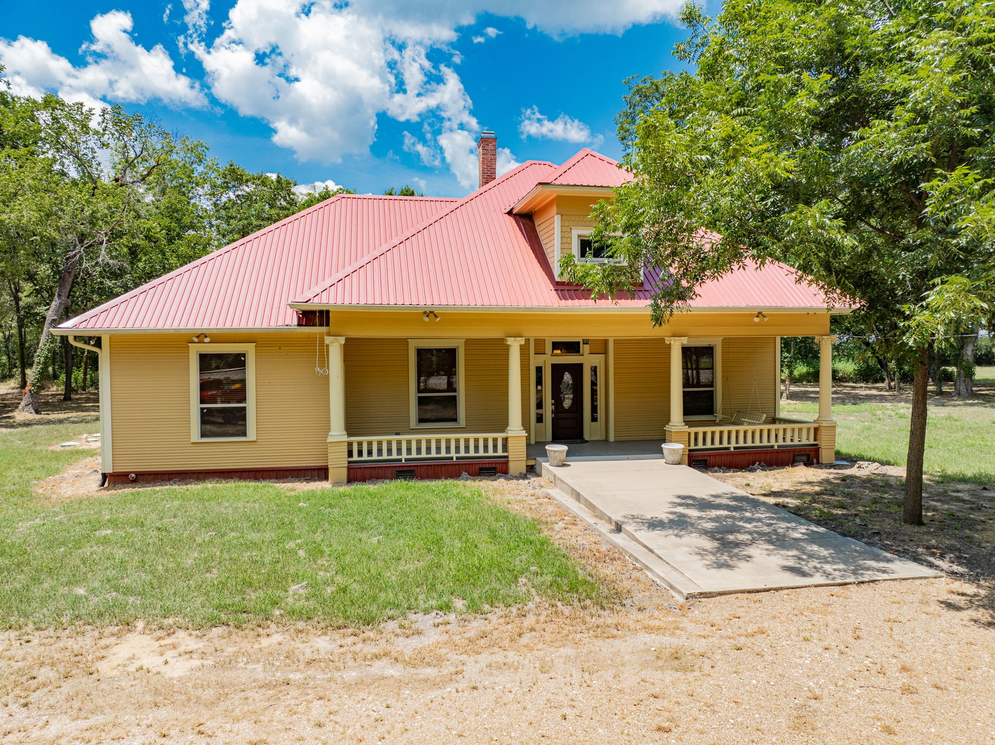 577 Trumbull Road