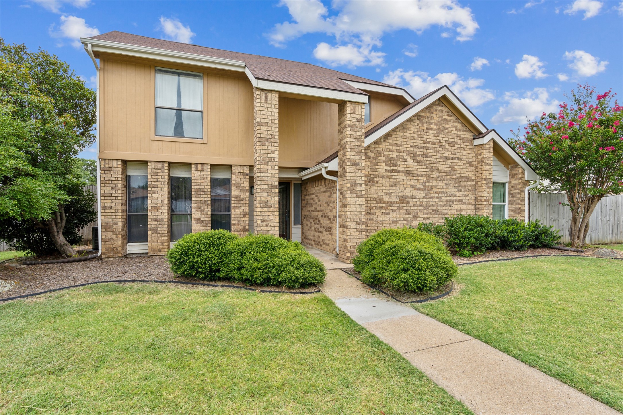 700 Kipling Drive