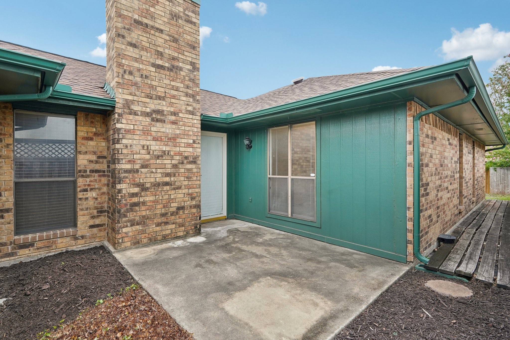 2511 Sundance Lane